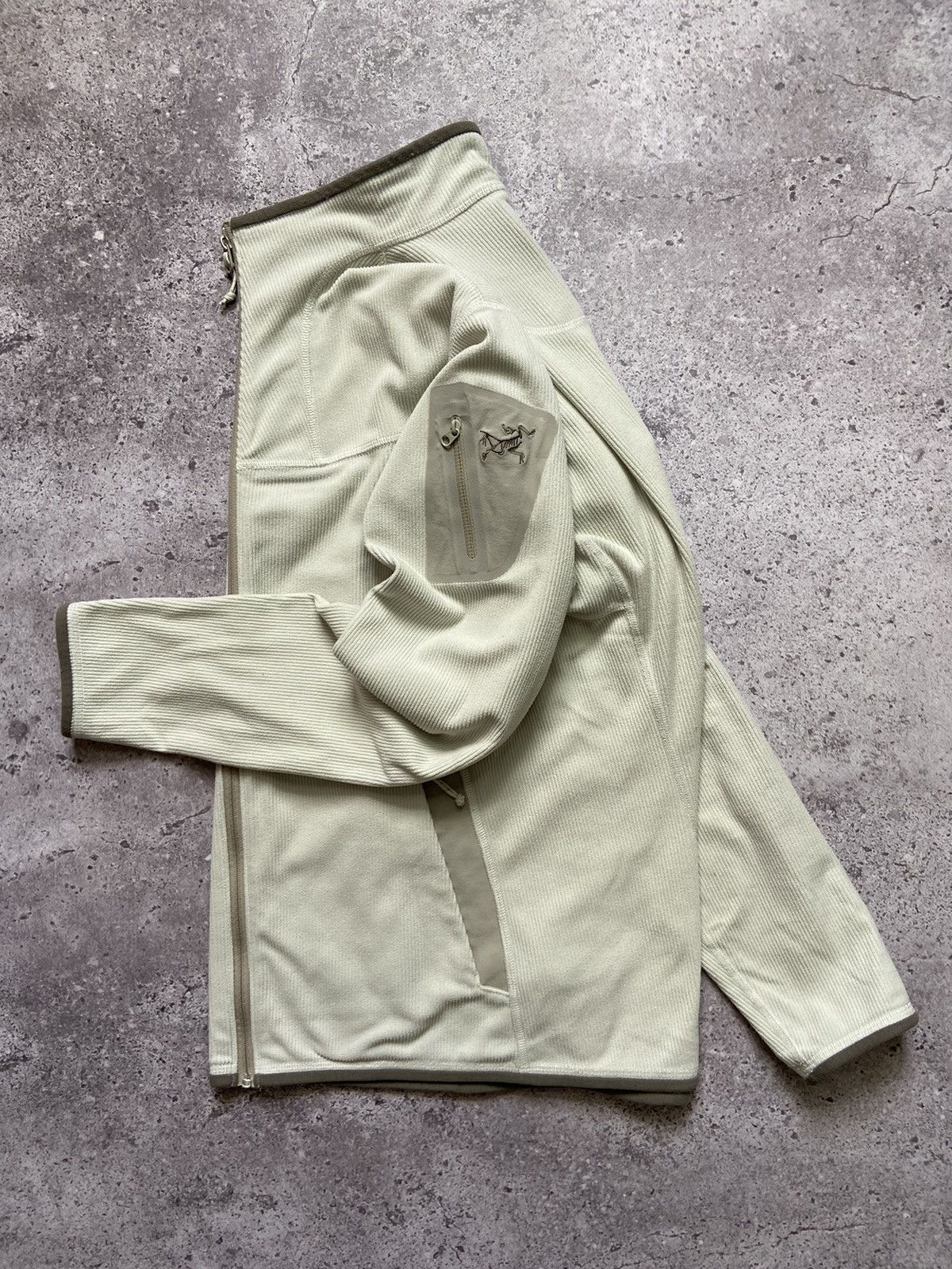 Arc'teryx ARCTERYX Polartec Pocket Logo Fleece Jacket Size L / US 10 / IT 46 - 1 Thumbnail