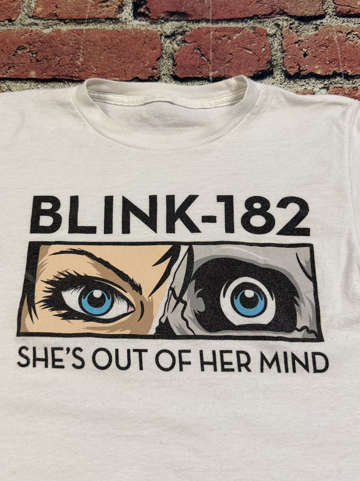 Band Tees Blink 182 She's Out of Her Mind Single T Shirt Band Y2K Punk Size US XS / EU 42 / 0 - 2 Thumbnail