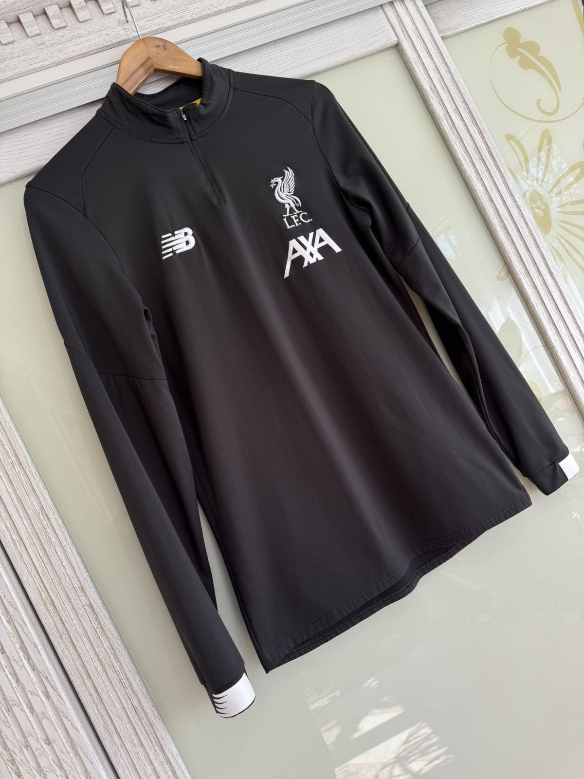 New Balance Liverpool 2019-2020 Soccer Training 1/4 Zip Top Football Kit Size US S / EU 44-46 / 1 - 3 Thumbnail