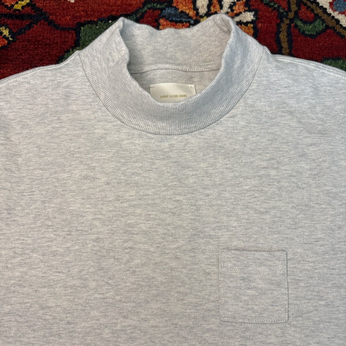 Aime Leon Dore Aime Leon Dore Oatmeal Mockneck Dimebag Pocket Tee Size US M / EU 48-50 / 2 - 3 Thumbnail