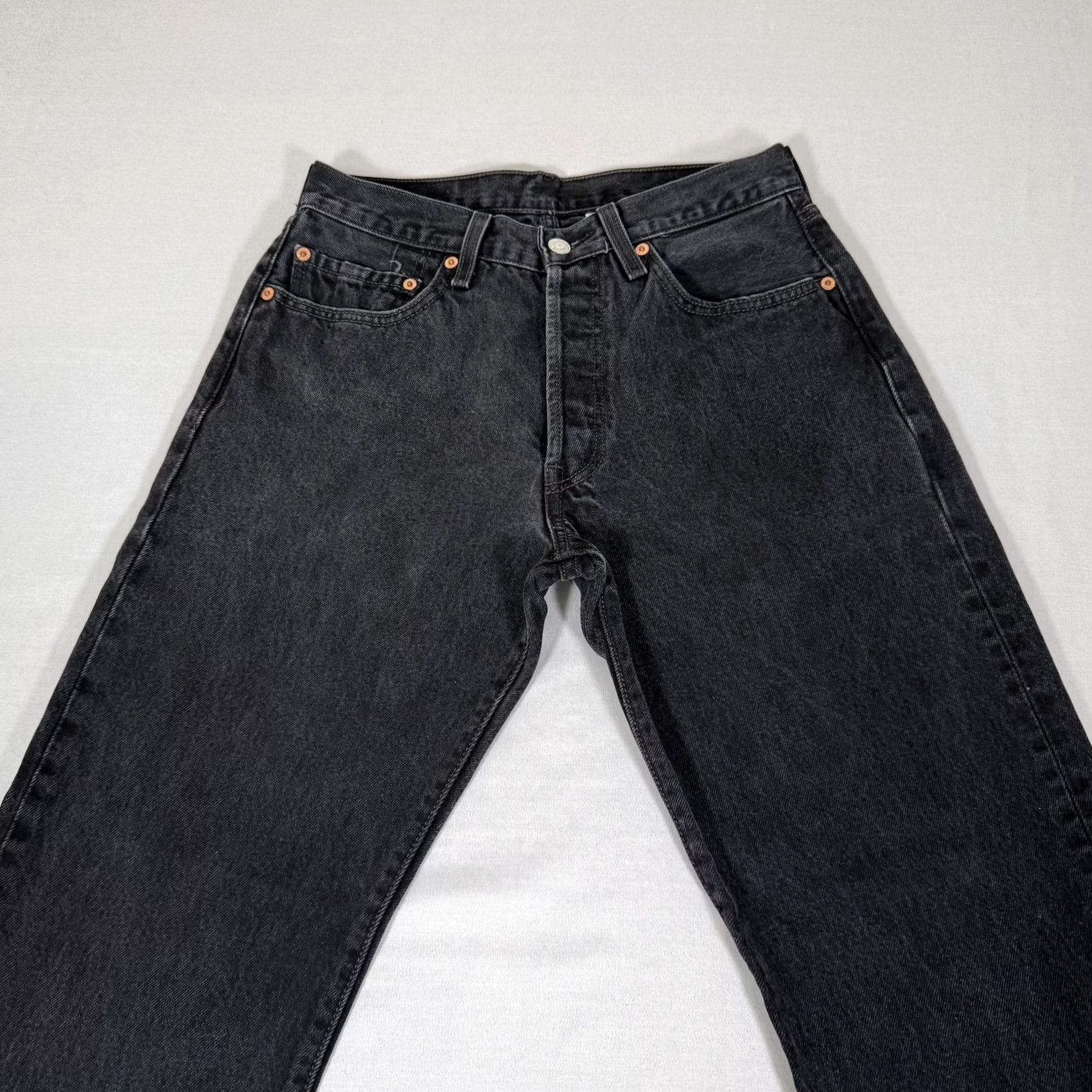 Levi's VINTAGE Levi's Jeans Mens 30x32 Black 501 Straight Fit Denim Pants Western 90s Mens Size US 30 / EU 46 - 2 Thumbnail