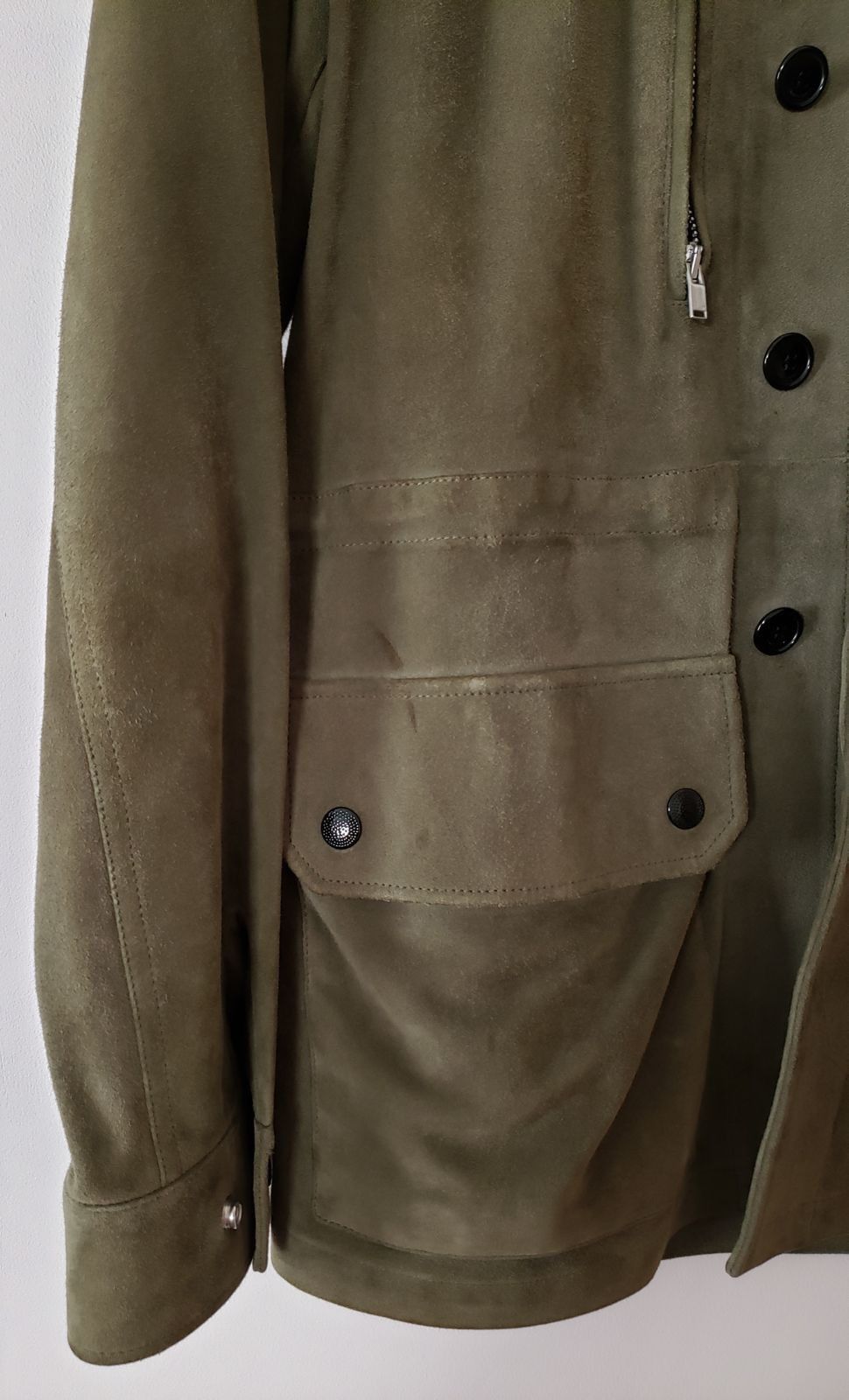 Hedi Slimane × Saint Laurent Paris Saint Laurent military jacket in olive goat suede Size US S / EU 44-46 / 1 - 7 Thumbnail