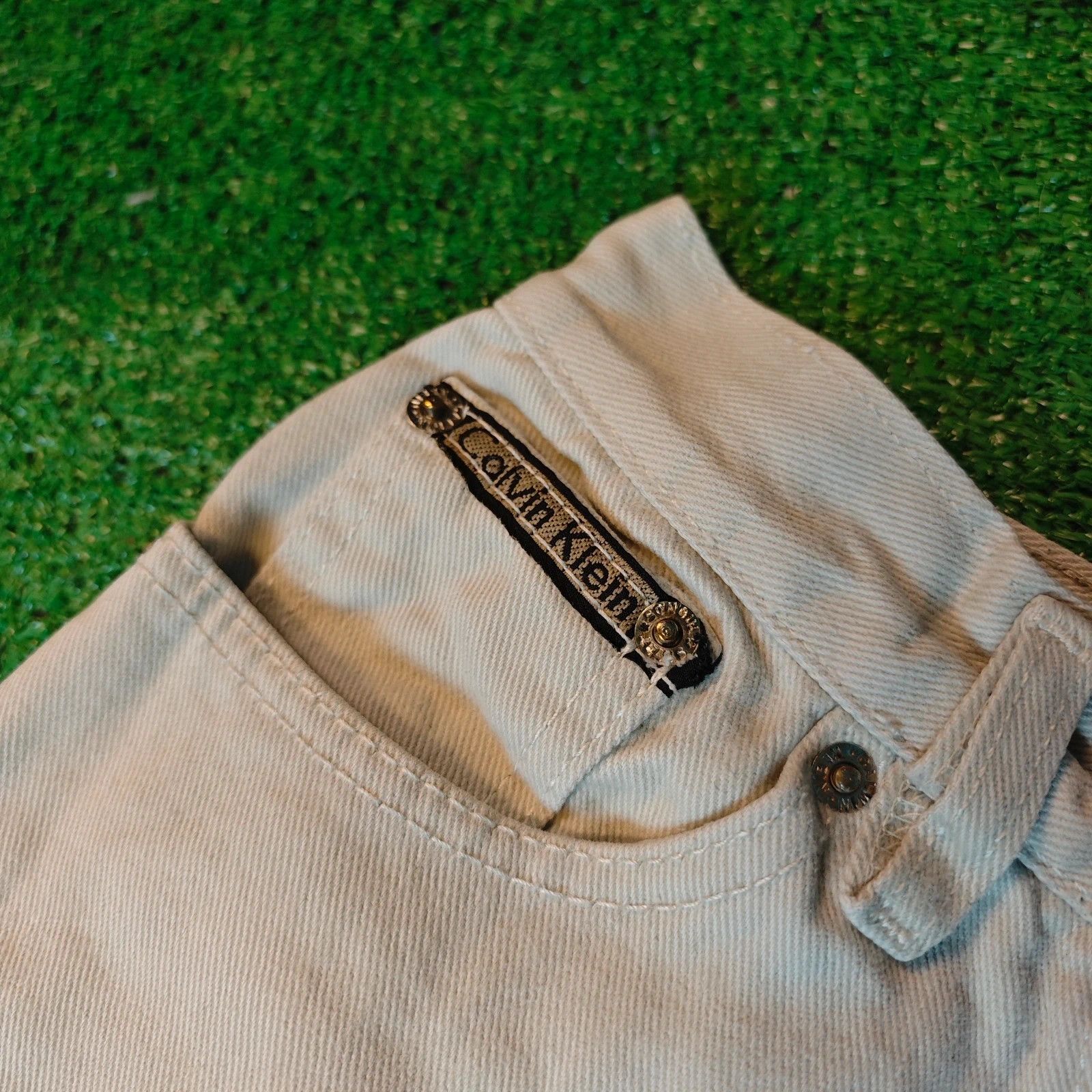 Calvin Klein Vintage Calvin Klein Jeans Womens 32 cream white 90s Size 32" / US 10 / IT 46 - 4 Thumbnail