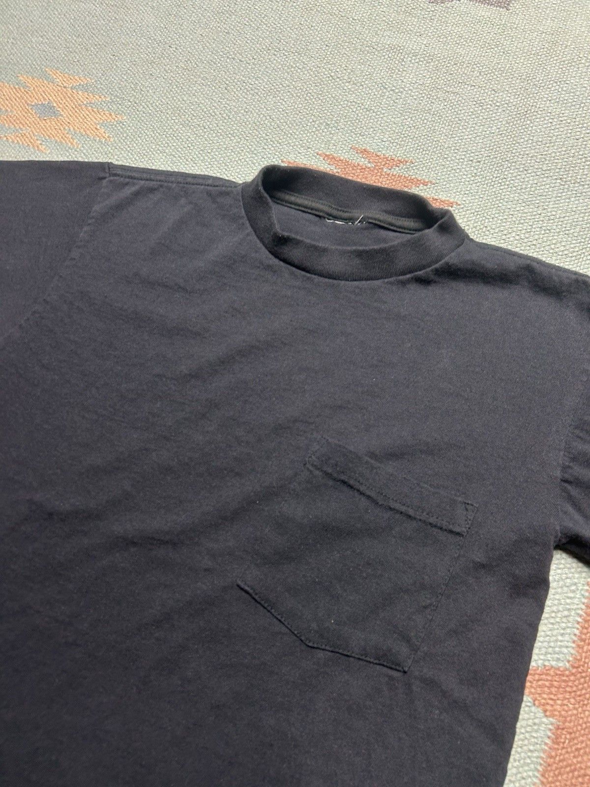Vintage vtg 90s pocket t shirt blank cropped boxy youth XL? baby tee Size S / US 4 / IT 40 - 2 Thumbnail