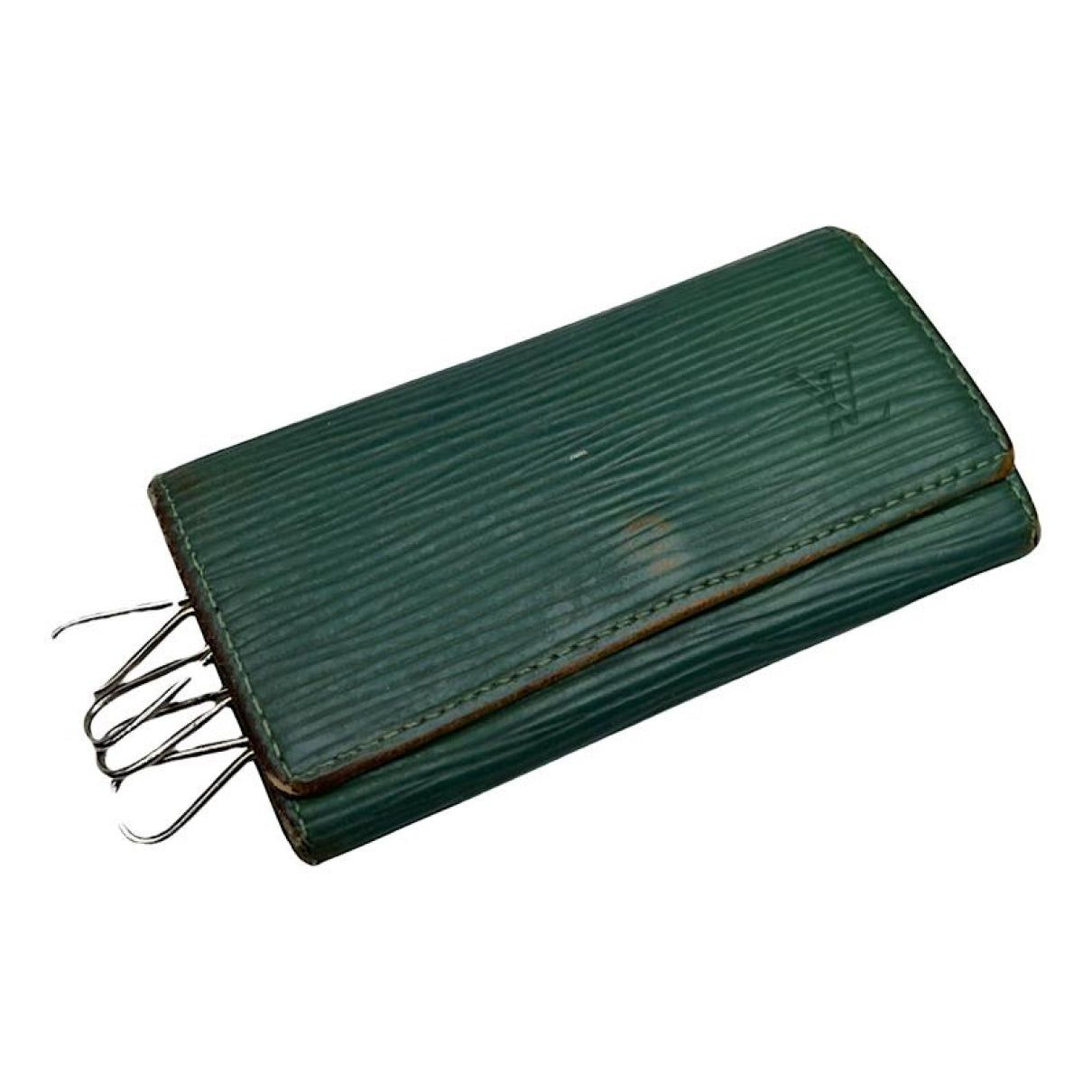 Louis Vuitton Lockme Green Leather Purse Size ONE SIZE - 1 Thumbnail