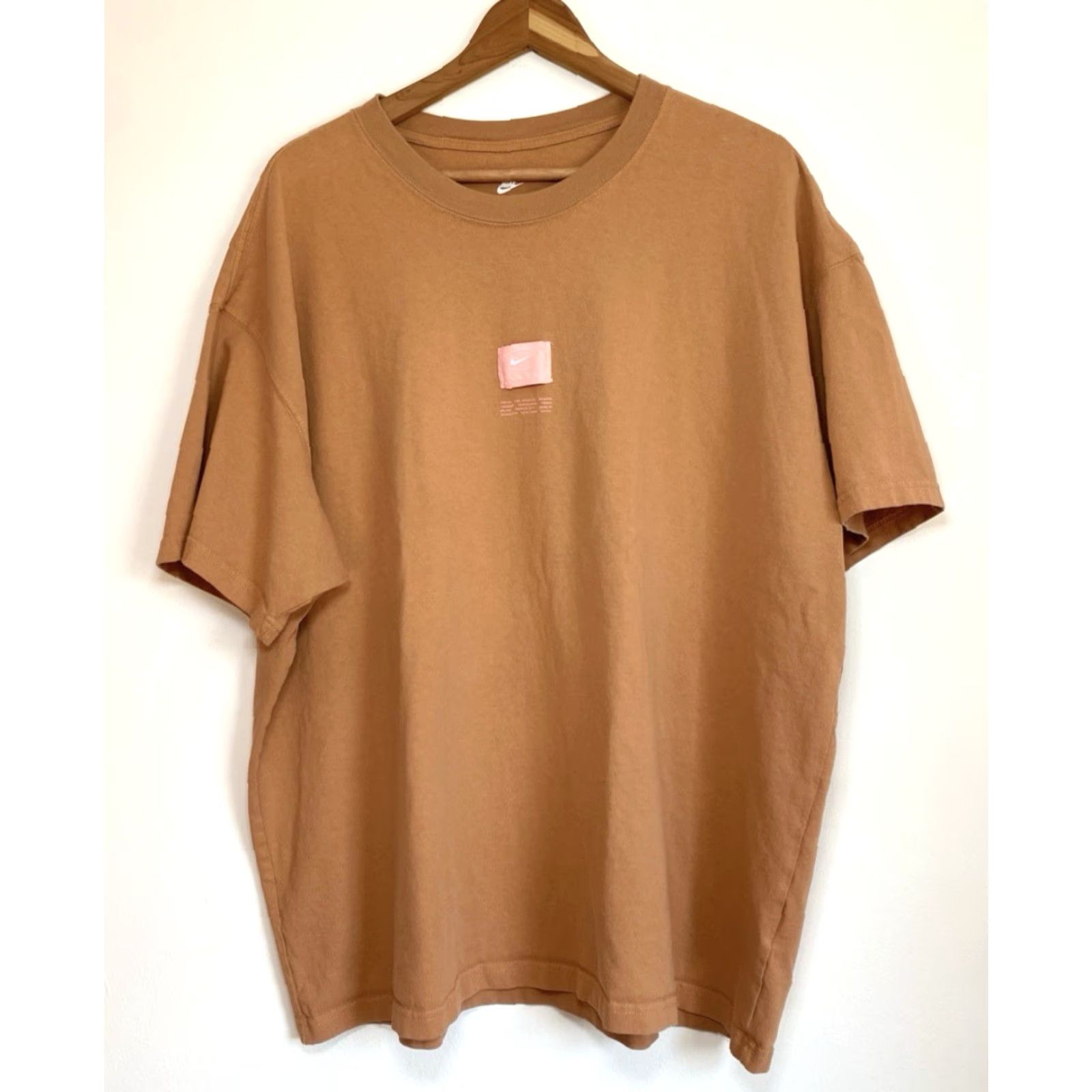 Nike VINTAGE Nike Max90 T-Shirt Men’s 2XL Amber Brown Nike Sportswear Max90 Tee Loose Fit Crew Neck Short Sleeve Logo 2020s Mens Size US XXL / EU 58 / 5 - 3 Thumbnail