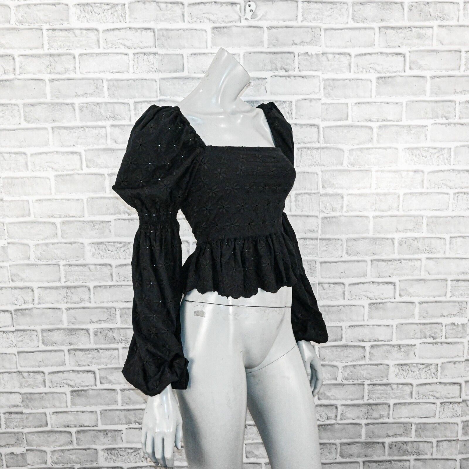 CAROLINE CONSTAS Caroline Constas Wren Puff Sleeve Eyelet Embroidered top Size XS / US 0-2 / IT 36-38 - 4 Thumbnail