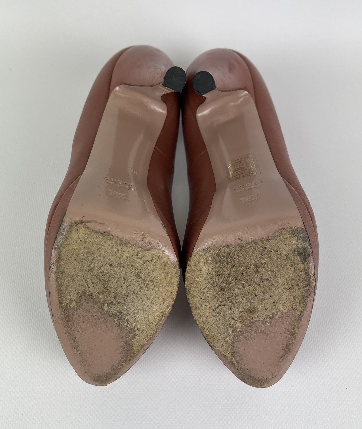 Designer Gucci Patent Leather Platform Pumps Heels Shoes Size 38.5 Size US 8.5 / IT 38.5 - 10 Thumbnail