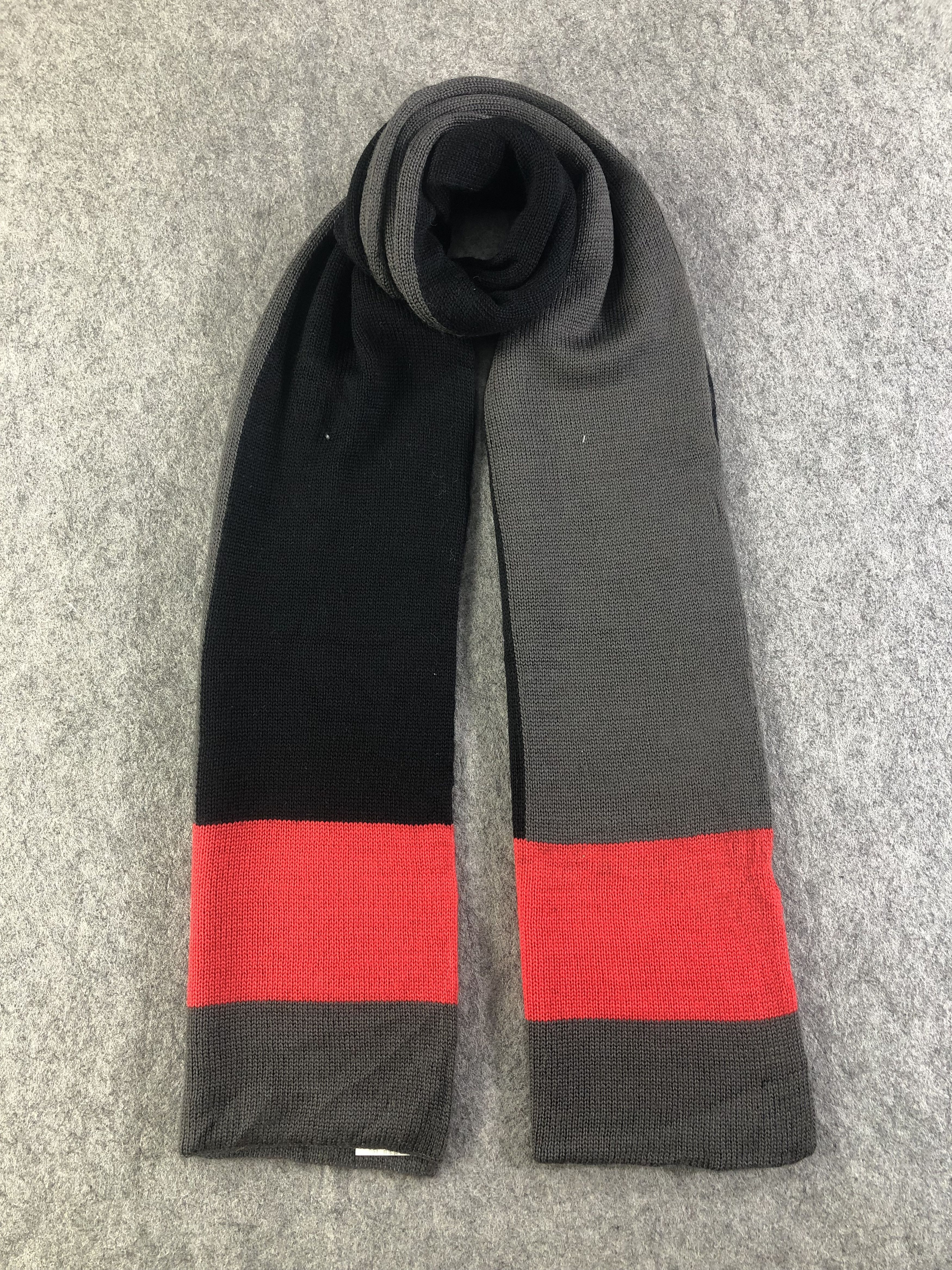 Chloe Scarf / Muffler / Neckwear