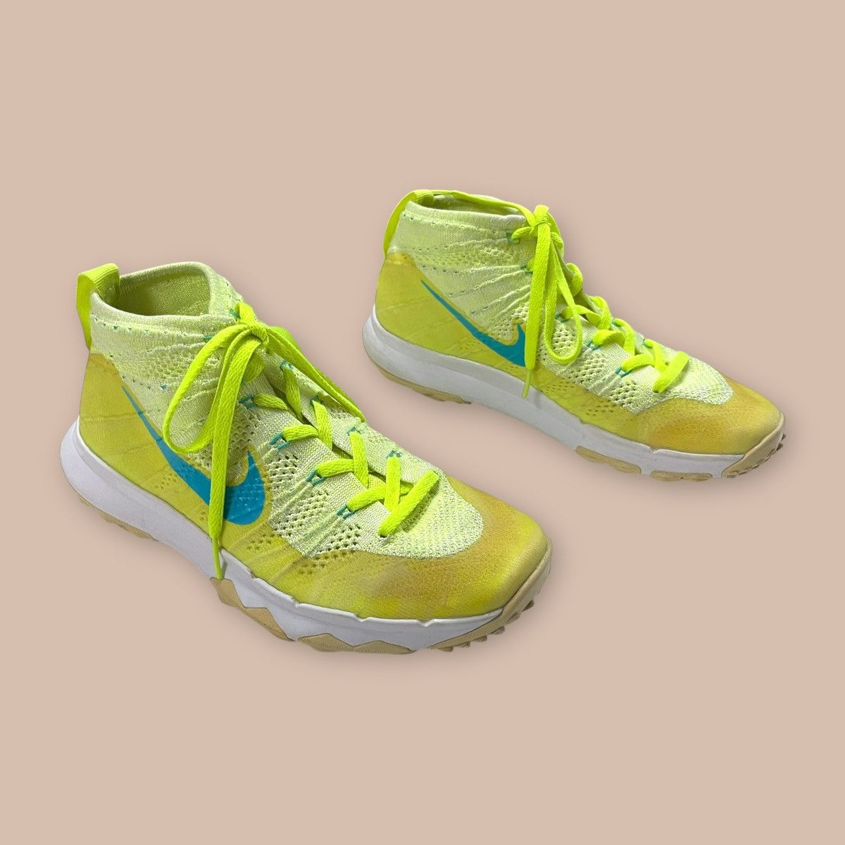 Nike Nike Flyknit Chukka Spikeless Golf Shoes Size US 6 / EU 39 - 7 Thumbnail