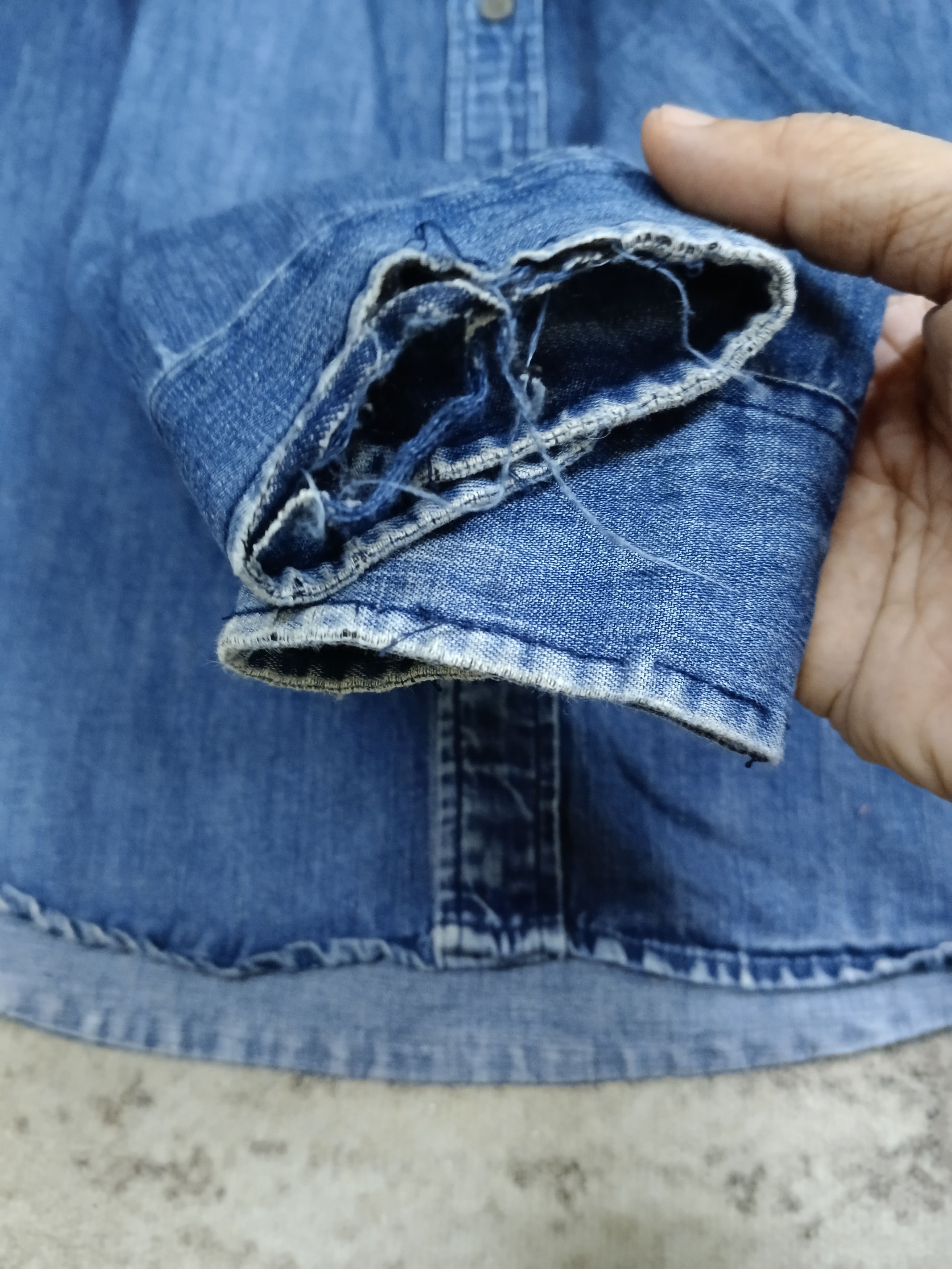 Supreme 0G🔥GRAIL DiSTRESSED DENIM SHIRT SUPREME Size US M / EU 48-50 / 2 - 9 Thumbnail