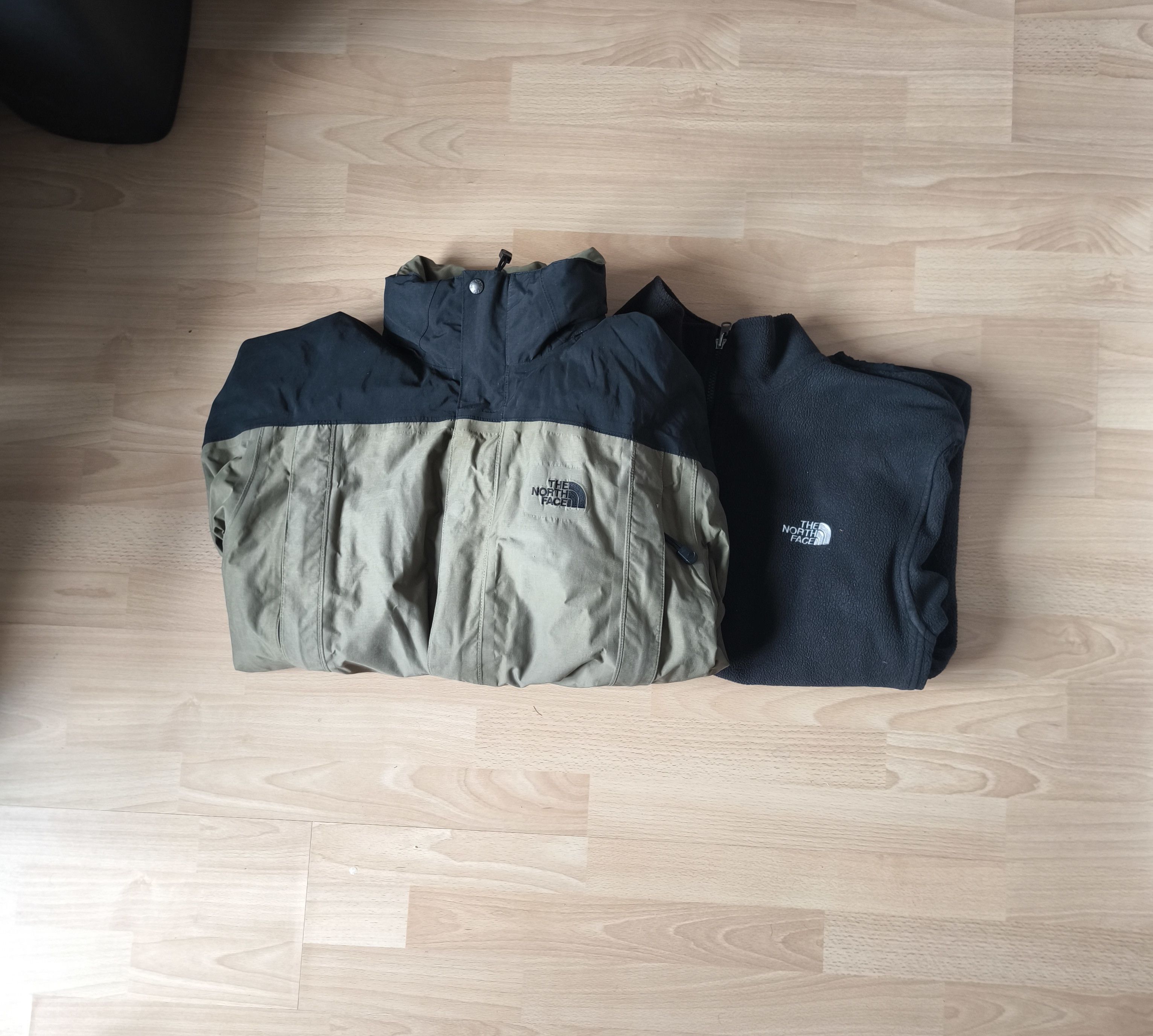 The North Face The North Face Jacket & Fleece Size 52L - 1 Thumbnail