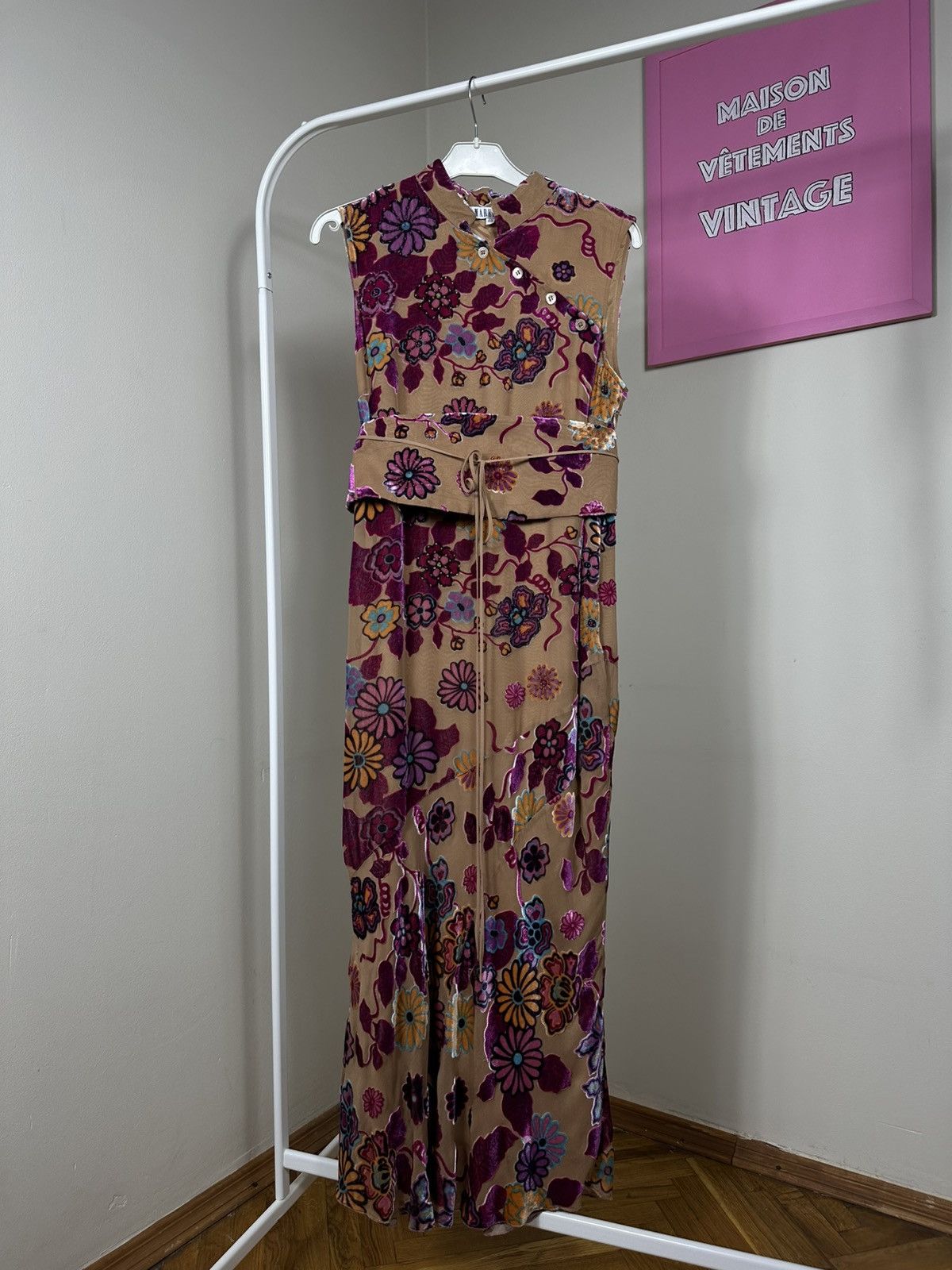 Marella Marella Vintage Midi Dress Beaded Embroidered Floral Kimono Size S / US 4 / IT 40 - 1 Thumbnail