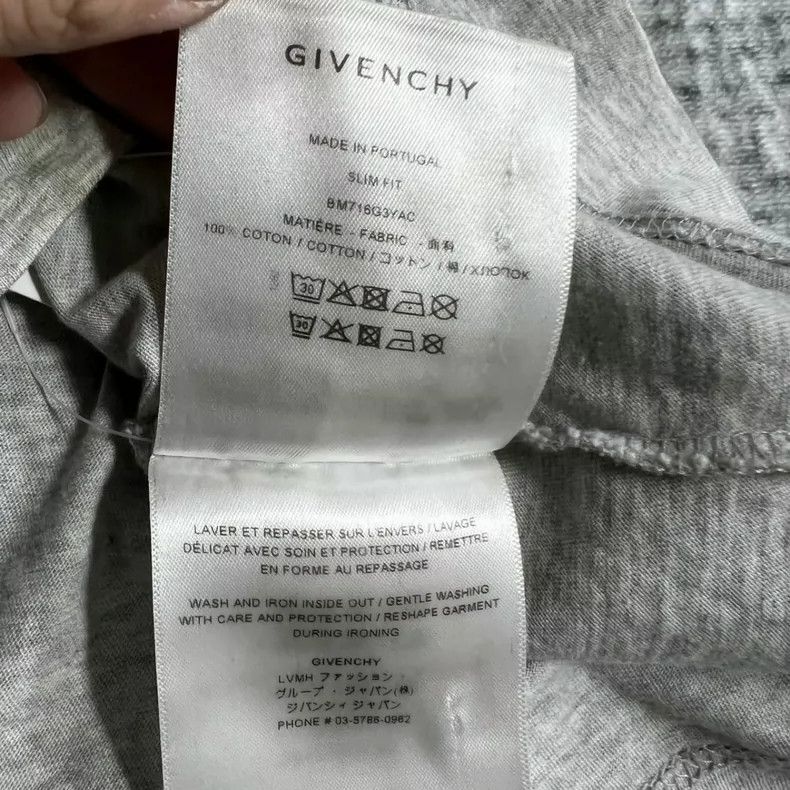 Givenchy Givenchy 23ss Basic Classic Short Sleeve Size US M / EU 48-50 / 2 - 6 Thumbnail