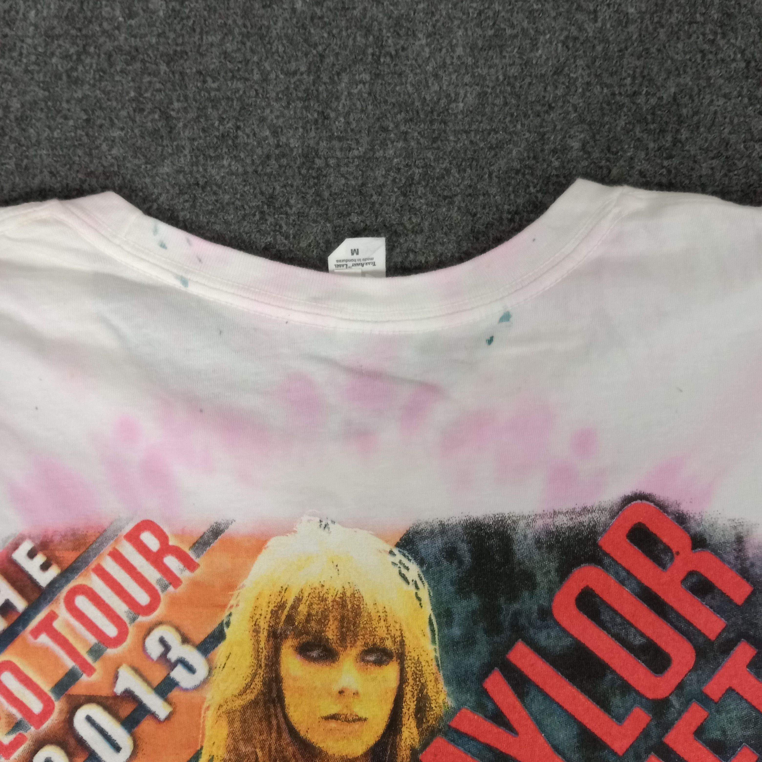 Band Tees × Vintage Taylor Swift X Ed Sheeran The Red Tour 2013 Rock Tshirt Size US M / EU 48-50 / 2 - 5 Thumbnail