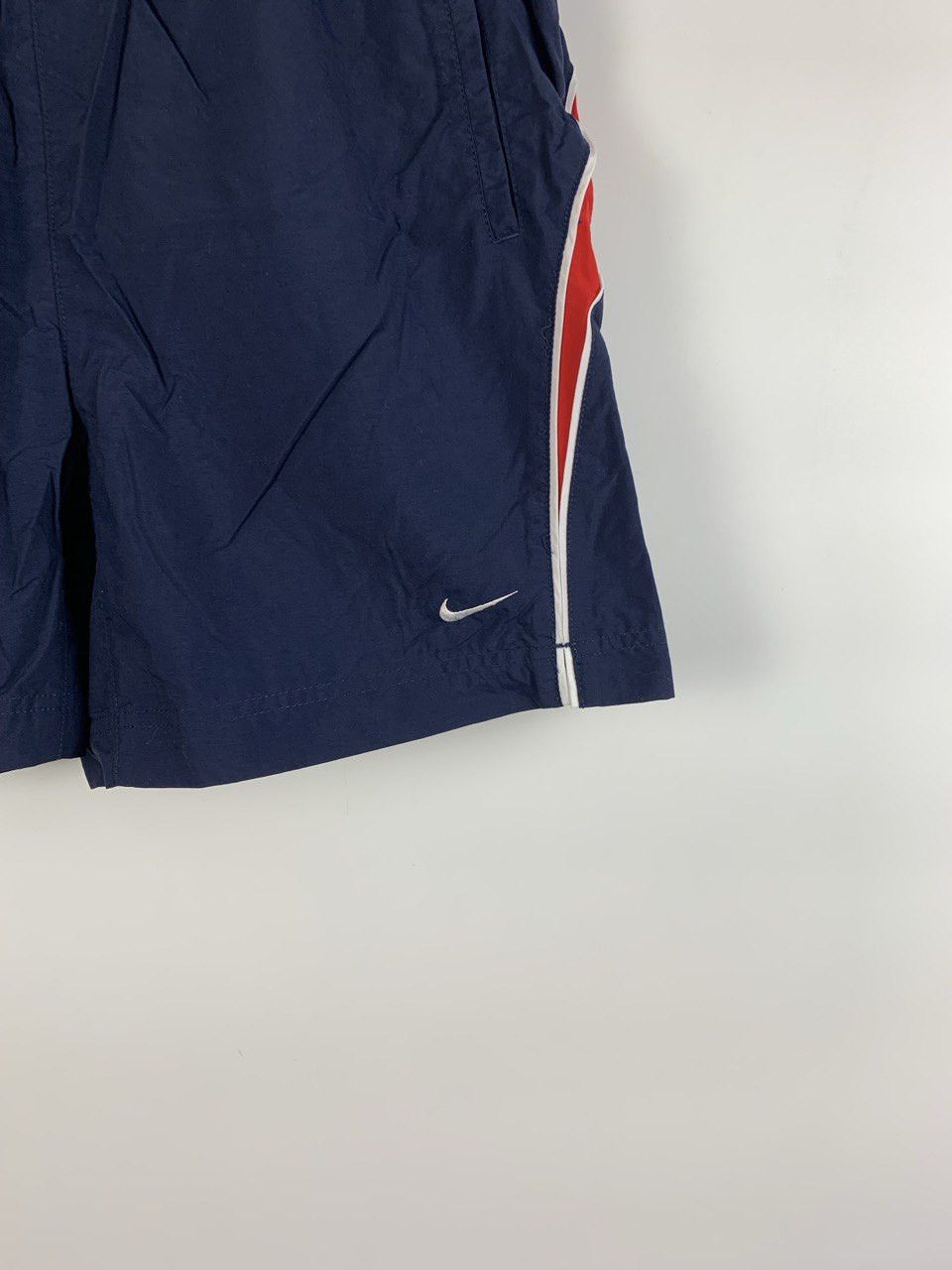 Nike Nike shorts Blue/ Red Vintage M Size US 32 / EU 48 - 3 Thumbnail