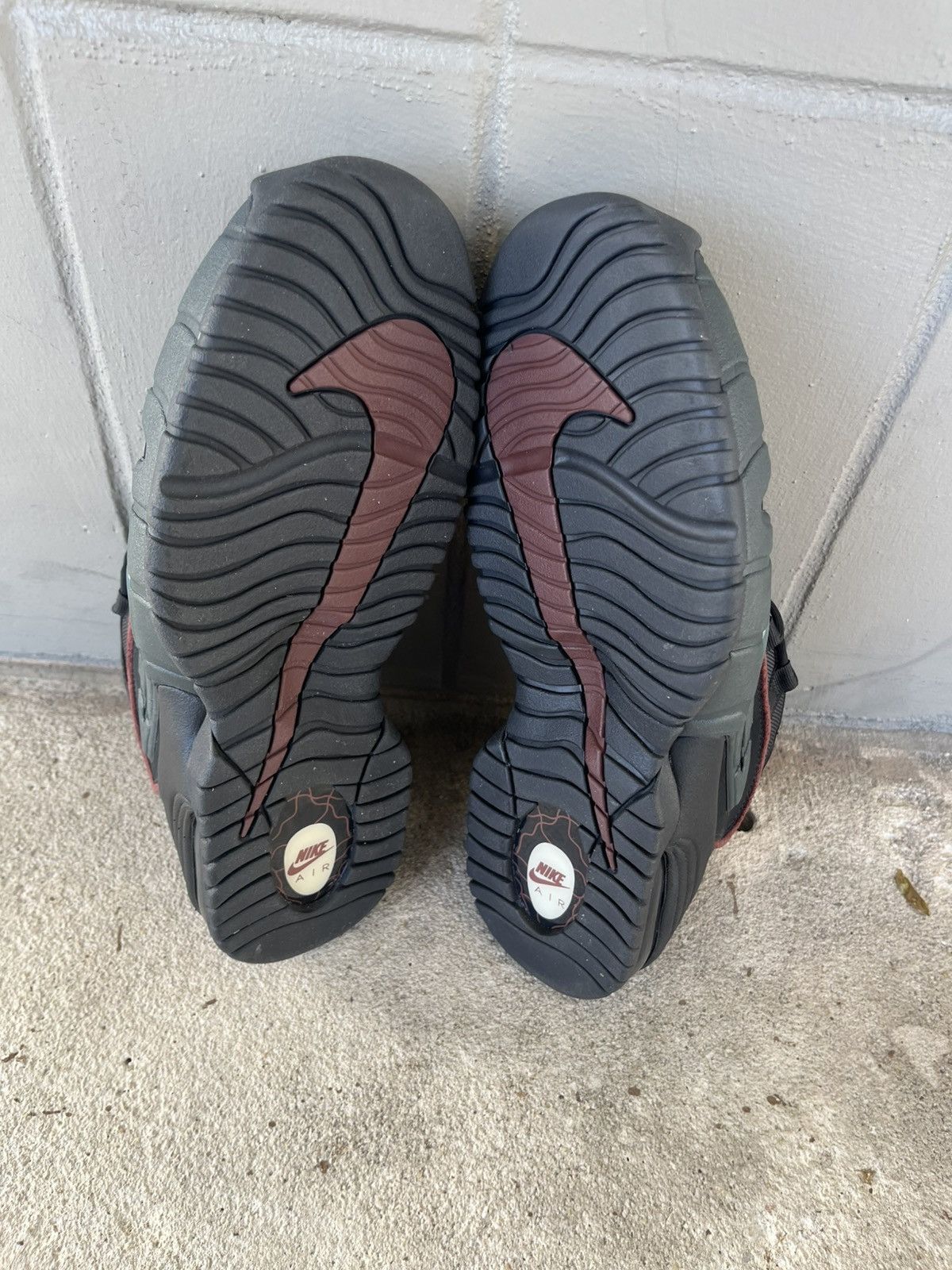 Nike Air Max Penny Black/Faded Size US 9.5 / EU 42-43 - 6 Thumbnail