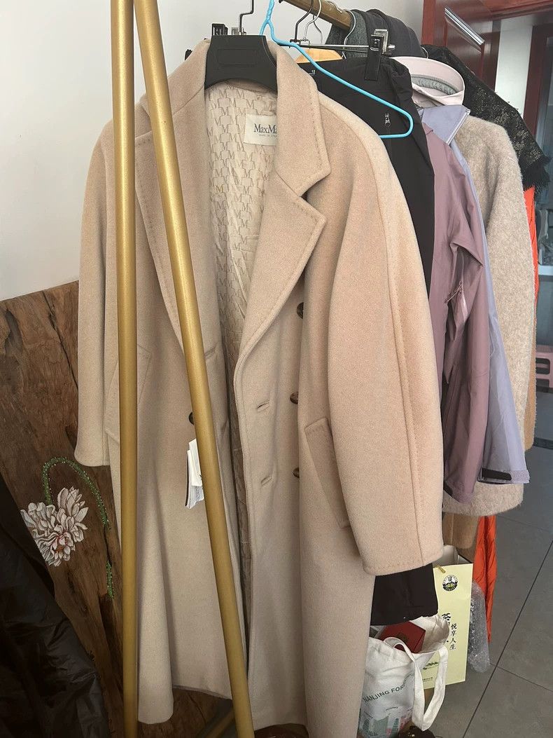 Max Mara Max Mara 101801 Coat Size M / US 6-8 / IT 42-44 - 1 Thumbnail