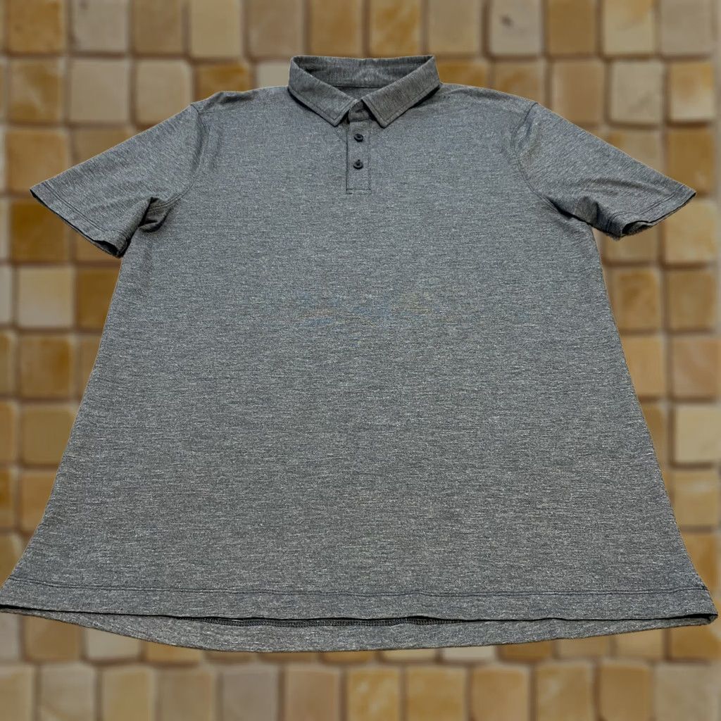 Lululemon Lululemon Polo Shirt Mens Large Gray Performance Golf Athletic Stretch Logo Shirt Size US L / EU 52-54 / 3 - 1 Thumbnail