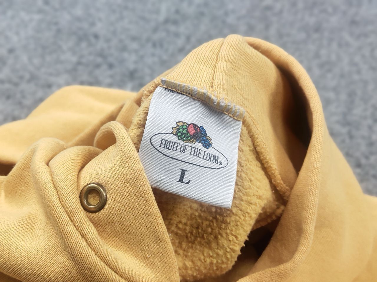 Fruit Of The Loom Vintage 90's fruit of the loom USA Logo Yellow Blank Hoodie Size US L / EU 52-54 / 3 - 14 Thumbnail