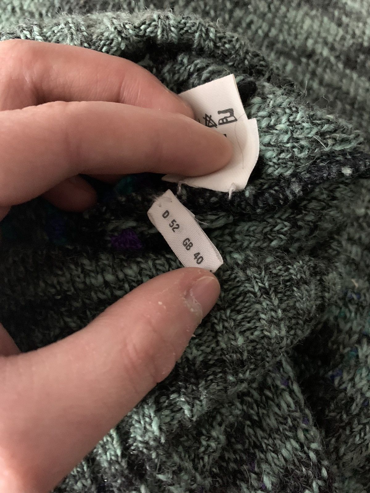 Designer Vintage Hugo Boss Knit Heavyweight Sweater Crewneck 90’s Size US XL / EU 56 / 4 - 9 Thumbnail