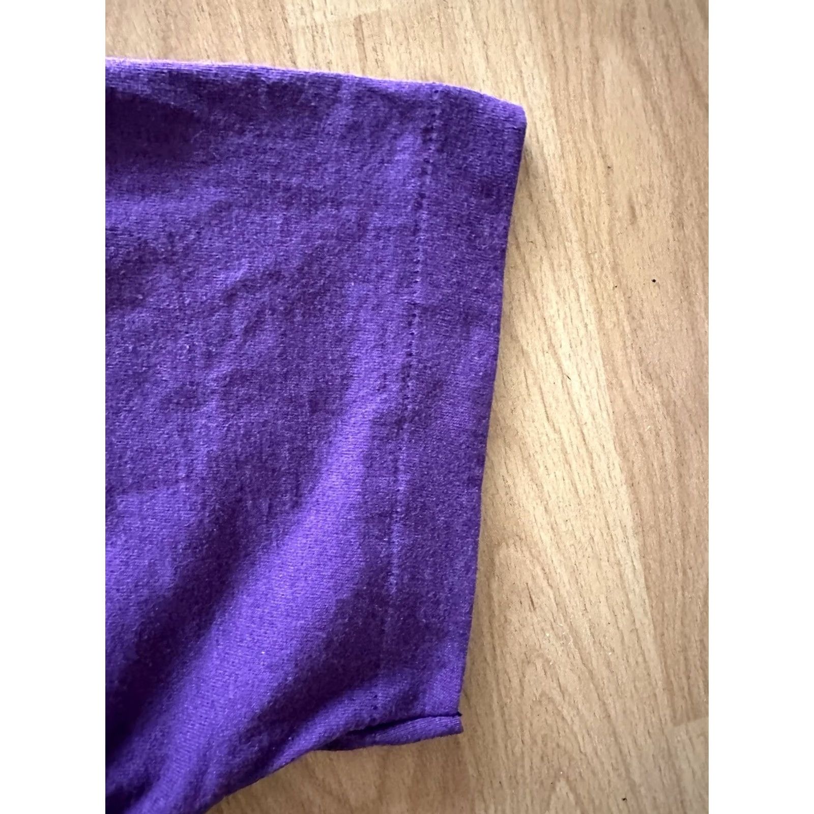 Vintage VINTAGE 80s God Is Like… Bible Jesus Tee Shirt Mens Large Purple Cotton Screen Stars Short Sleeve Crew Neck Double Sided Graphic 90s USA Mens Size US L / EU 52-54 / 3 - 6 Thumbnail