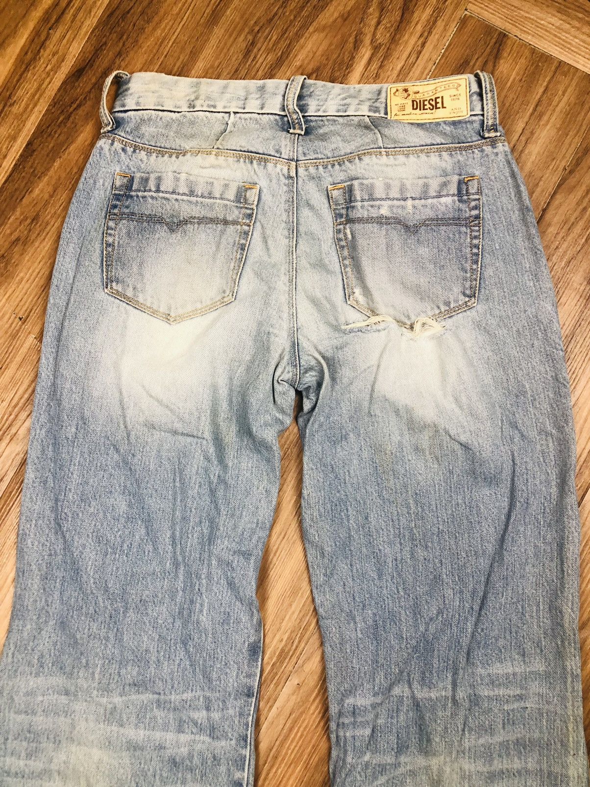 Diesel Diesel Flairlegg Regular Flare Jeans (37) Size 26" / US 2 / IT 38 - 17 Thumbnail