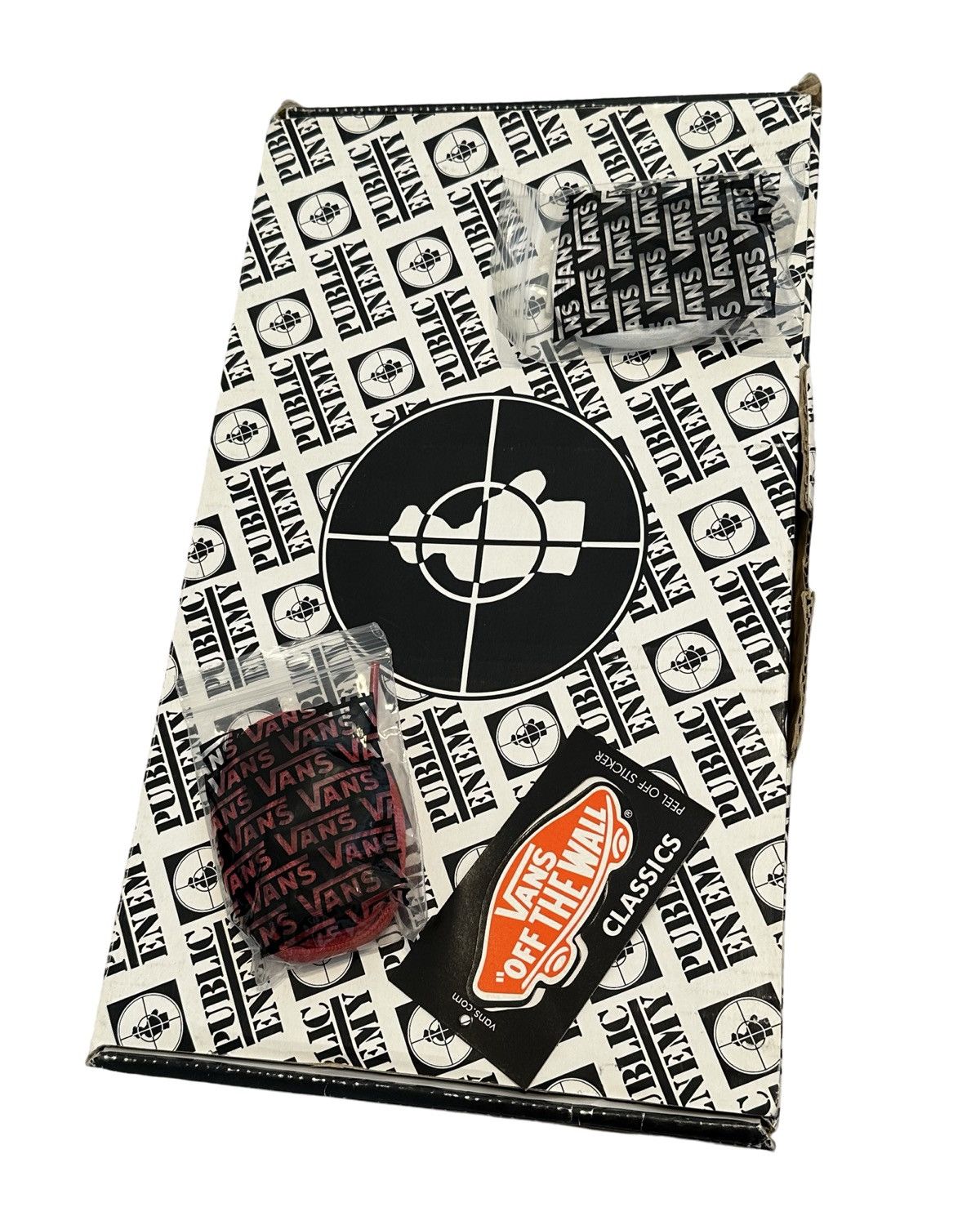 Vans Grail 2006 Supreme Public Enemy Vans Sk8-Hi size 10 Size US 10 / EU 43 - 10 Thumbnail