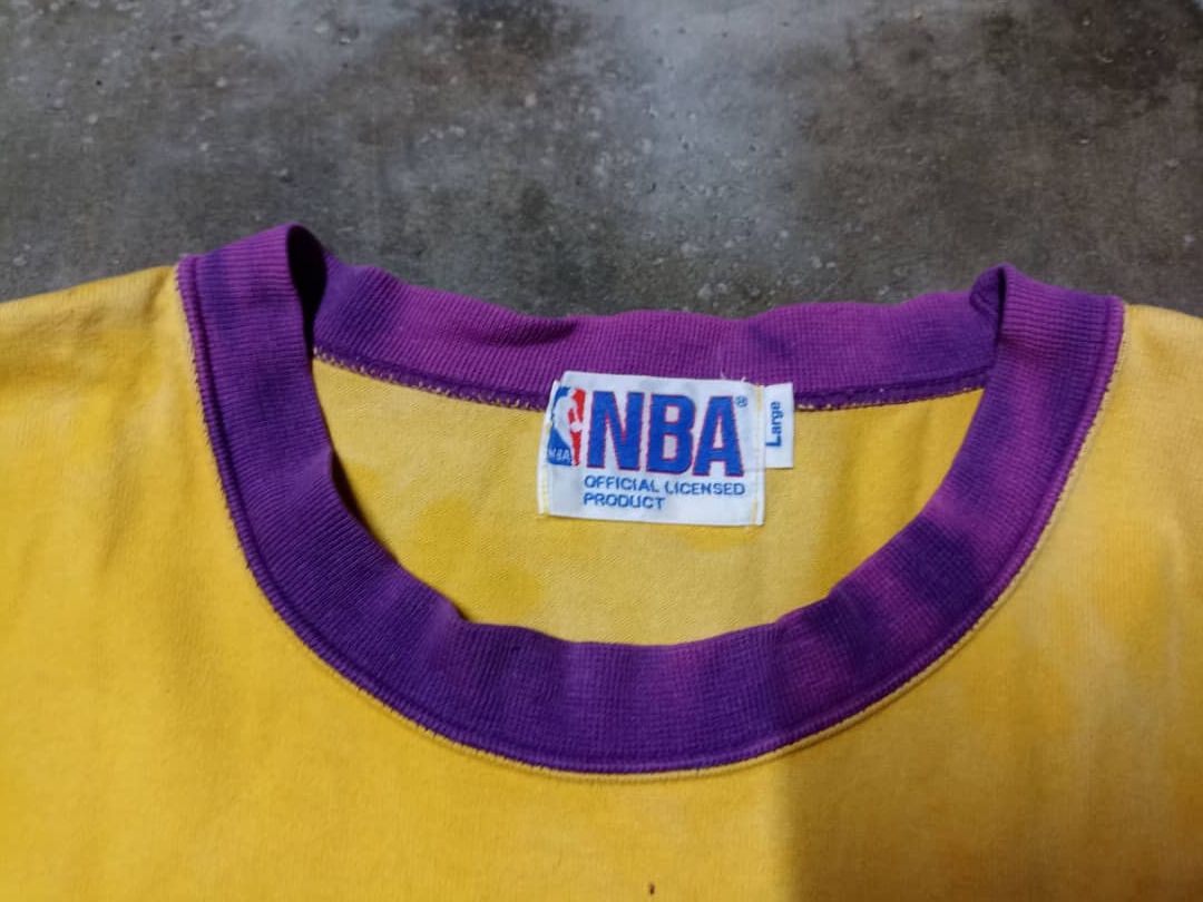 NBA Vintage La Lakers (faded) Size US L / EU 52-54 / 3 - 7 Thumbnail