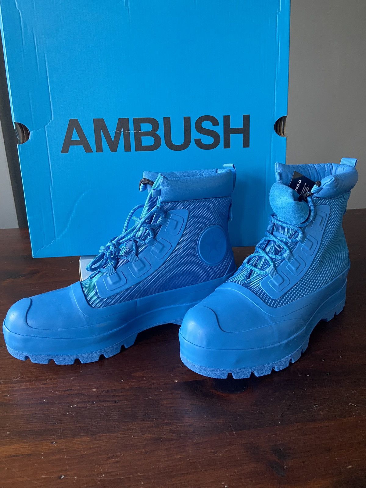 近未来感　CONVERSE 青 ハイカットブーツ　AMBUSHコラボ Converse x Ambush CTAS Duck Boot in Blue — MAJOR