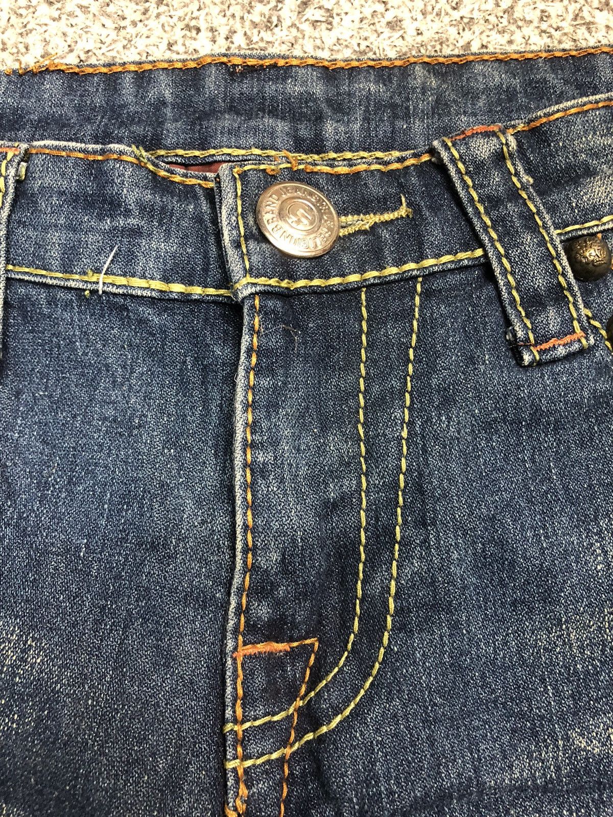 Japanese Brand Vintage True Religion Joey Studded Twisted Flare Jeans Size 32" / US 10 / IT 46 - 10 Thumbnail