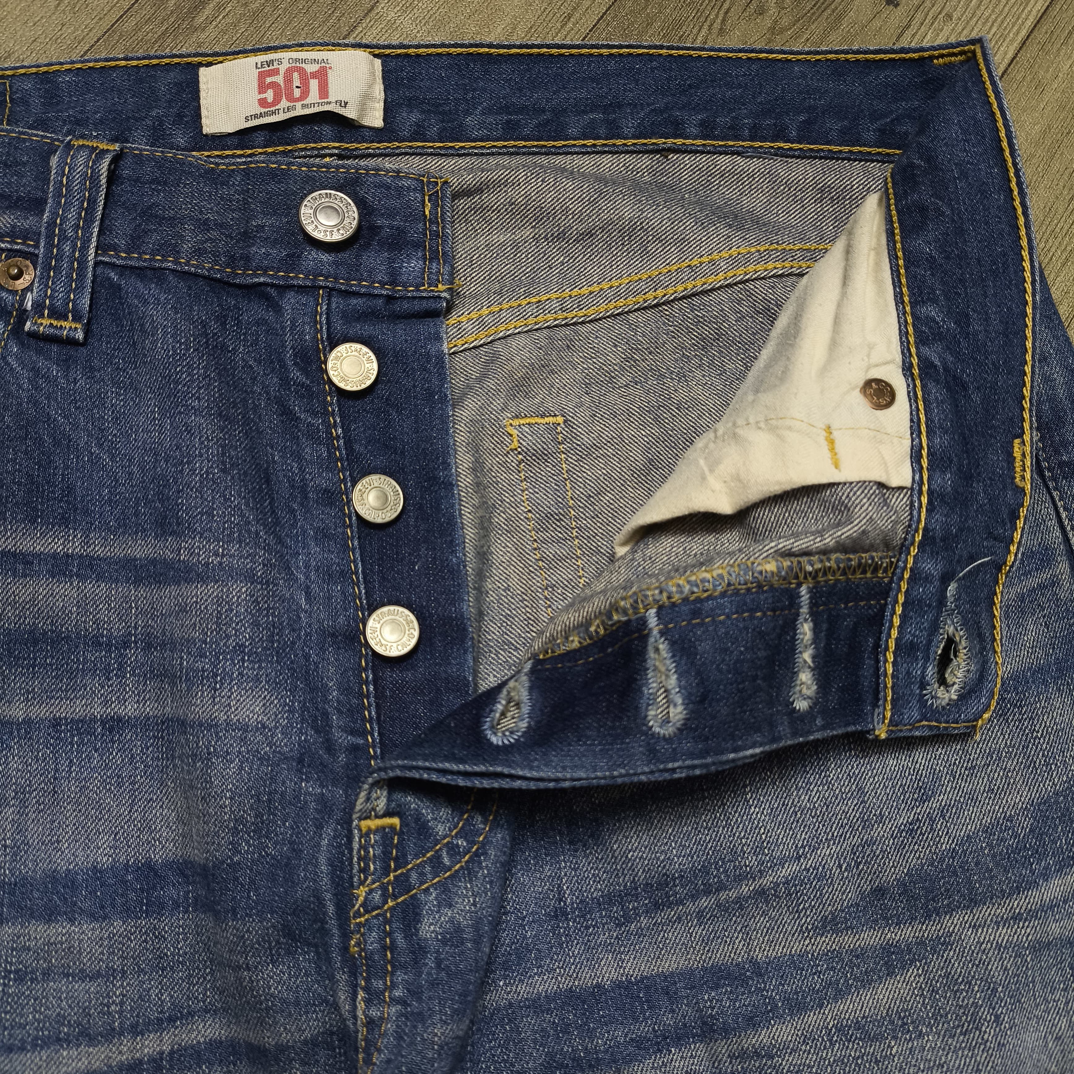 Levi's Vintage Levi's 501 Straight Leg Jeans 3073 Stamped Button Size US 30 / EU 46 - 7 Thumbnail