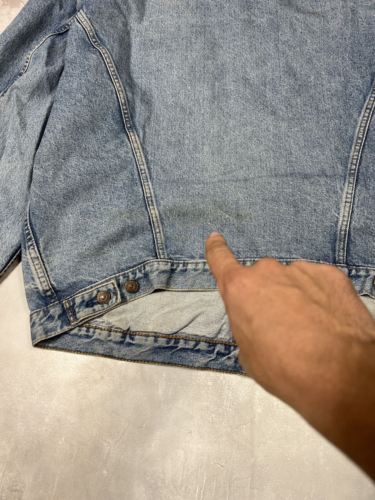 Levi's Vintage Clothing Vintage 90s Levis Washed Heawyweight Denim Jacket Size US XL / EU 56 / 4 - 9 Thumbnail