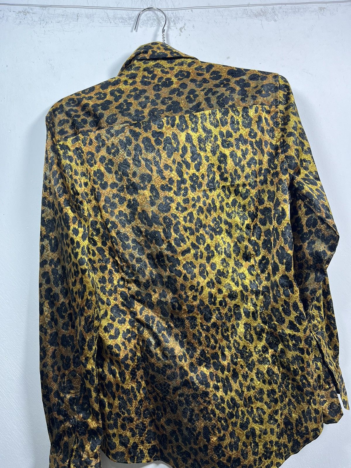 Tornado Mart Vintage Japanese Brand Tornado Mart Button Up Leopard Design Size M / US 6-8 / IT 42-44 - 4 Thumbnail