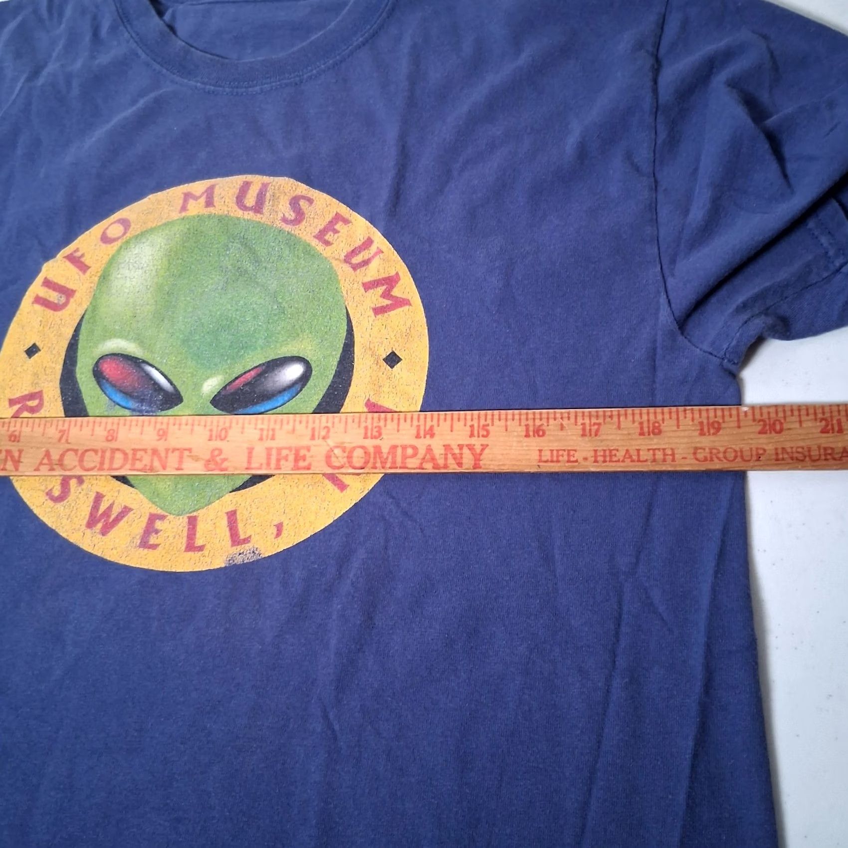 Vintage UFO Museum Shirt L Blue Green Alien Aliens UAP UFOs UAP UAPs Alien Museum Graphic Crew Neck Long Sleeve Cotton Blend Knit Mens Size US L / EU 52-54 / 3 - 5 Thumbnail