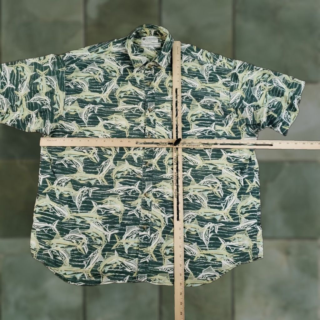 Vintage VINTAGE Columbia Shirt Mens 2XL Green Beige Fish Short Sleeve Button Up Y2K Z Size US XXL / EU 58 / 5 - 1 Thumbnail