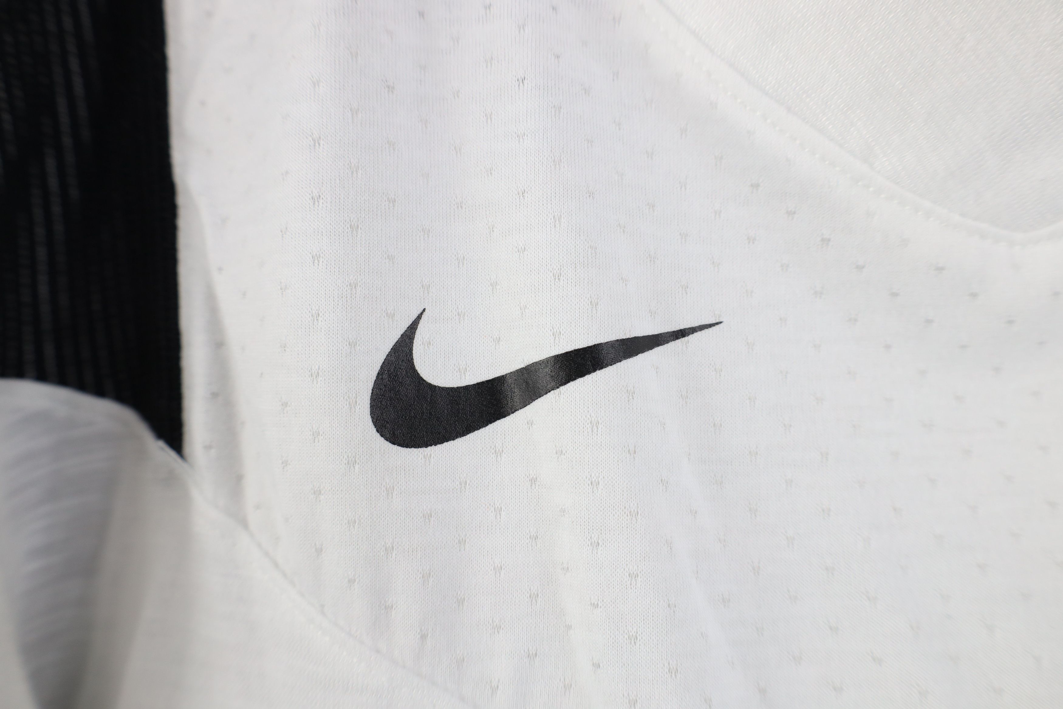 Nike Nike Issued University of Toledo Football Knit T-Shirt White Size US S / EU 44-46 / 1 - 5 Thumbnail