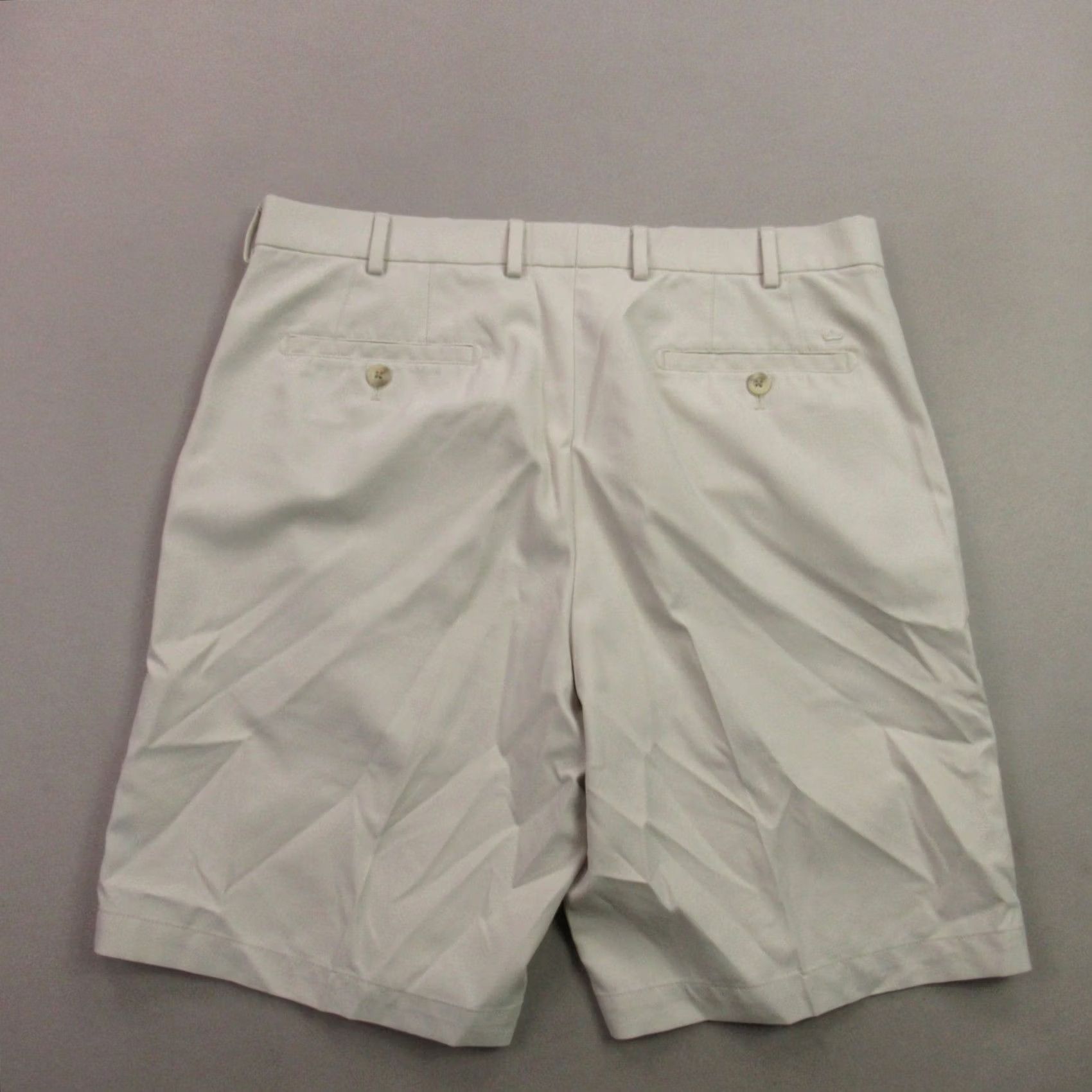 Peter Millar Peter Millar Shorts Mens 35 Chino Pockets Golf Button Lightweight Outdoor Ivory Size US 35 - 5 Thumbnail