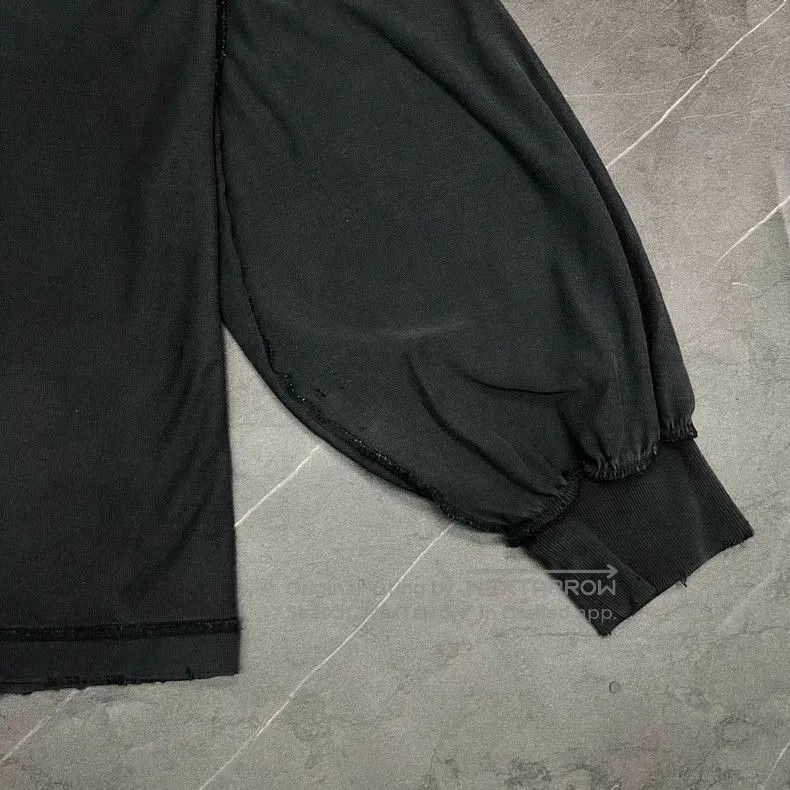 Balenciaga Balenciaga SS25 Distressed Logo Longsleeve. Size US L / EU 52-54 / 3 - 4 Thumbnail