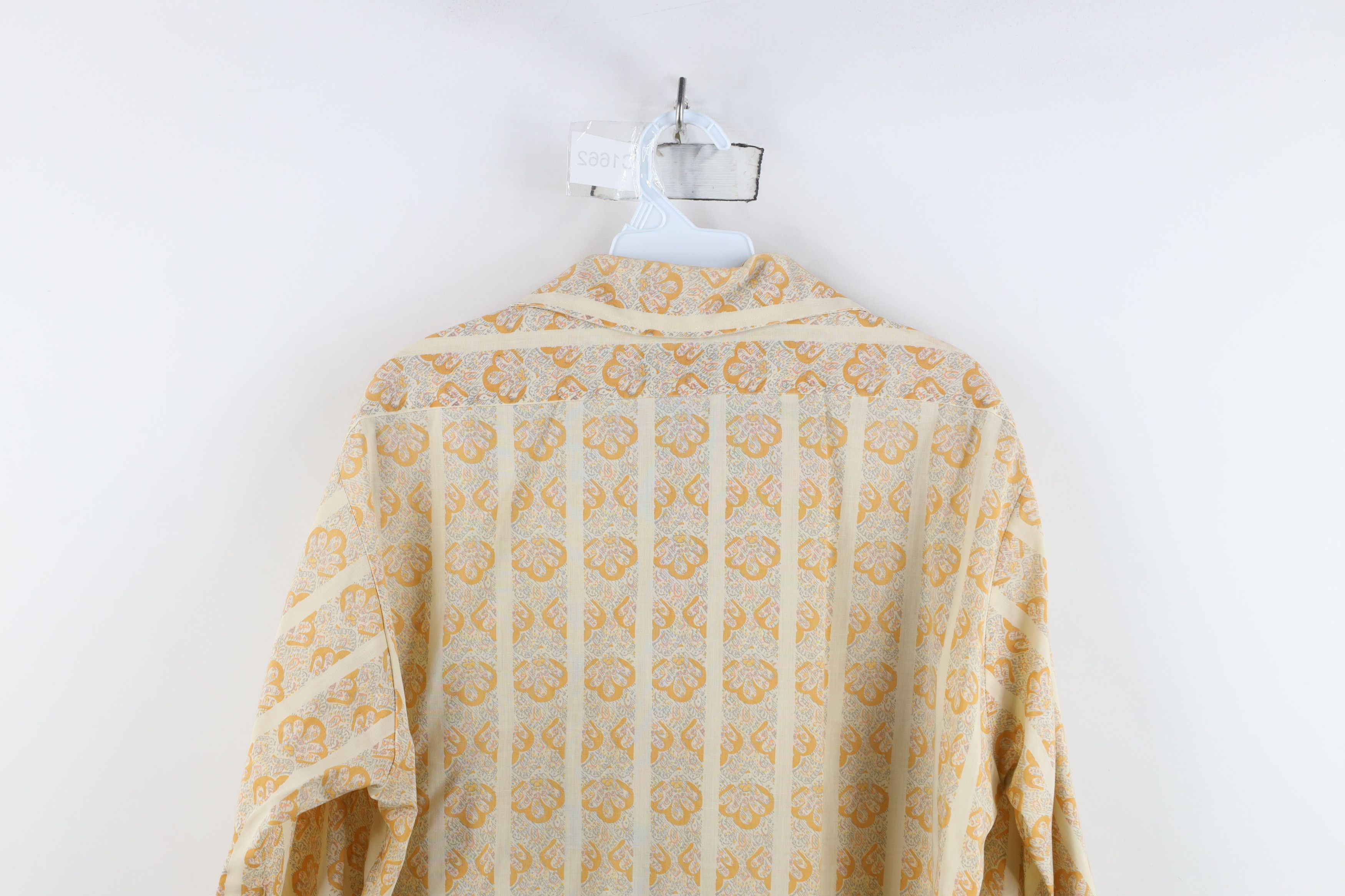 Vintage Vintage 70s Mid Century Modern MCM Collared Button Shirt USA Size US M / EU 48-50 / 2 - 10 Thumbnail