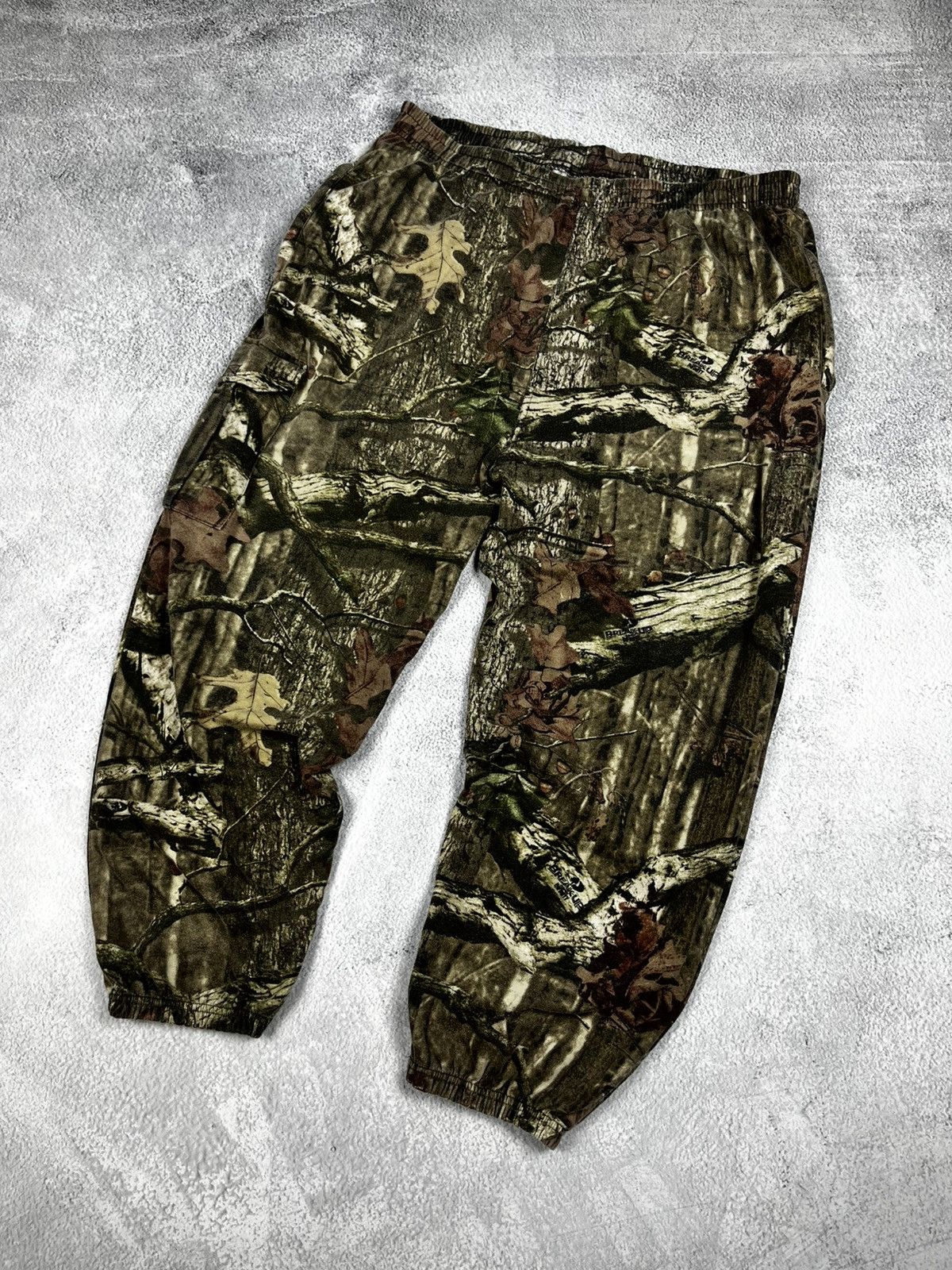 Vintage Vintage Realtree 3D Camo Baggy Trackpants Size US 35 - 1 Thumbnail