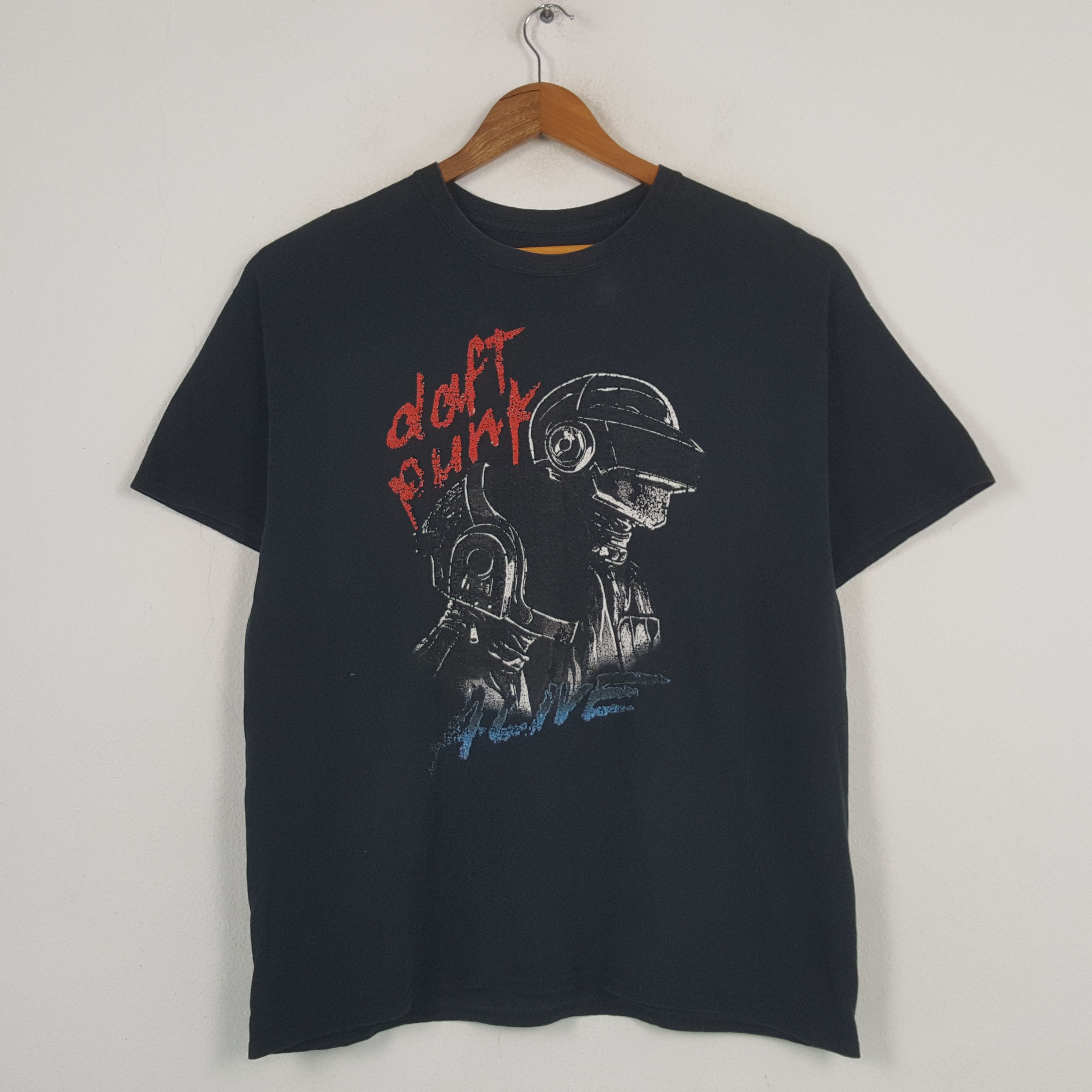 Vintage DAFT PUNK Electronic Duo ALIVE Album T-shirt 32