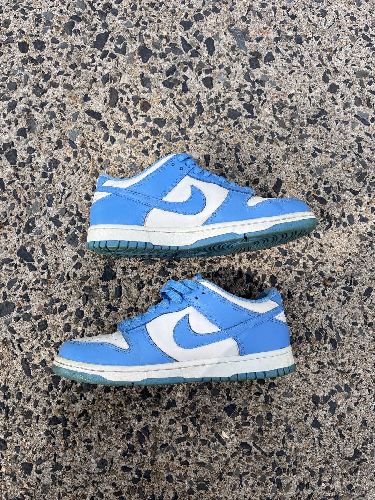 Nike University Blue Dunk Lows Size US 7 / EU 40 - 2 Thumbnail