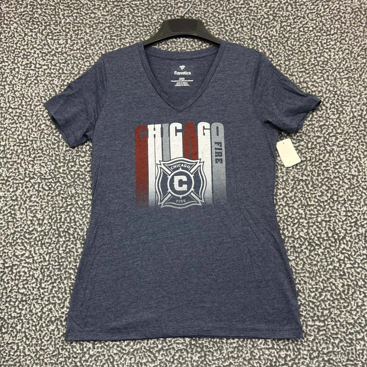 Other Chicago Fire Shirt Women Fanatics Short Sleeve V-Neck New M Size M / US 6-8 / IT 42-44 - 1 Thumbnail