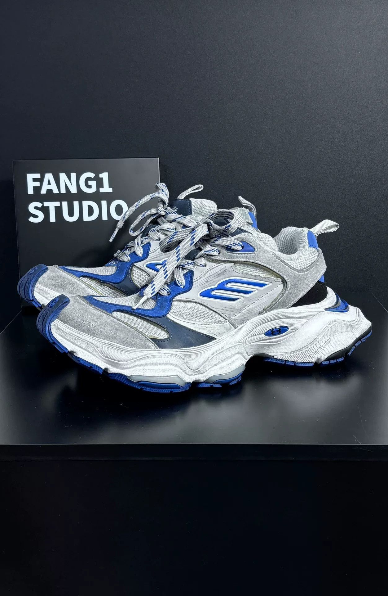 Balenciaga Balenciaga Cargo Blue Lowtop Sneakers 10 Men Size US 10 / EU 43 - 1 Thumbnail