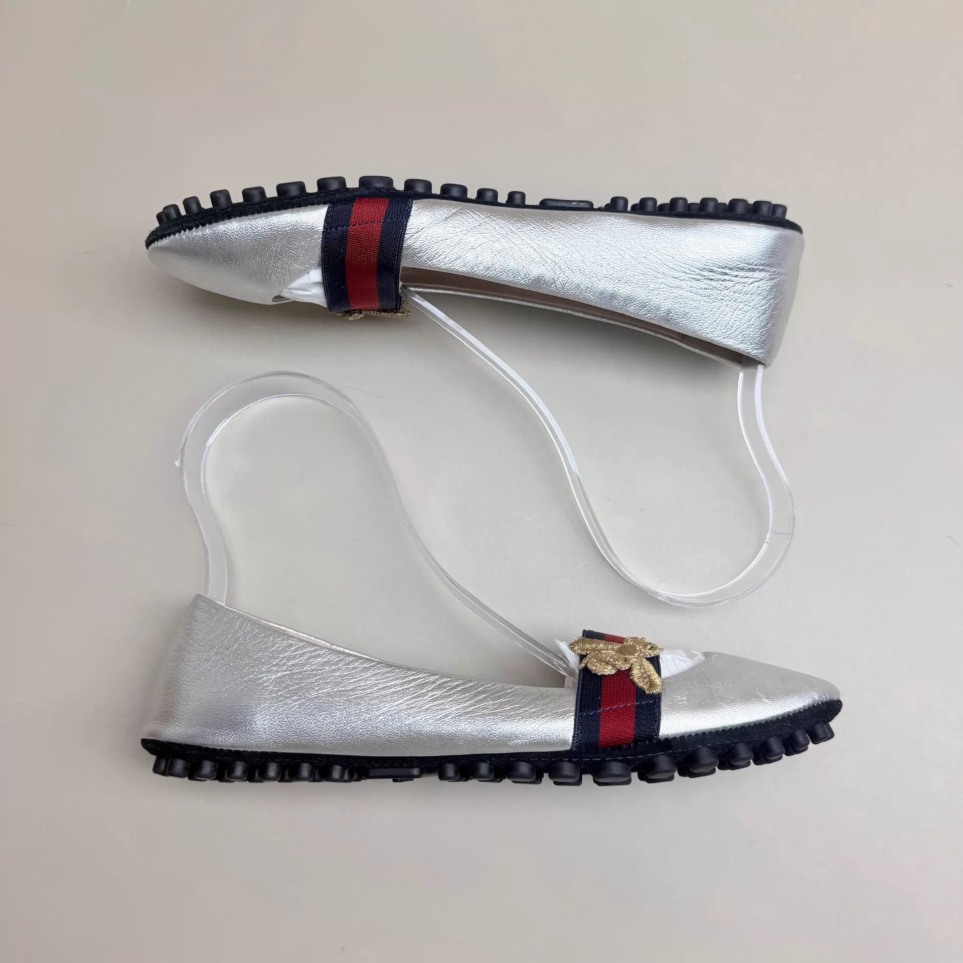 Gucci GUCCI Silver Bee Strap Low Heel EU 35.5 99 New Size US 5 / IT 35 - 4 Thumbnail