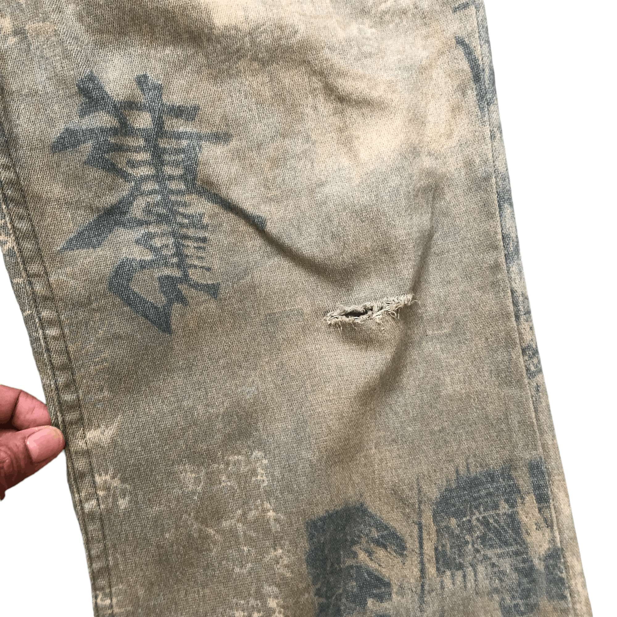 Japanese Brand FLARE🔥 TRASHED LIGHT WASH PRINTED DENIM PANTS #6489-221 Size US 30 / EU 46 - 8 Thumbnail