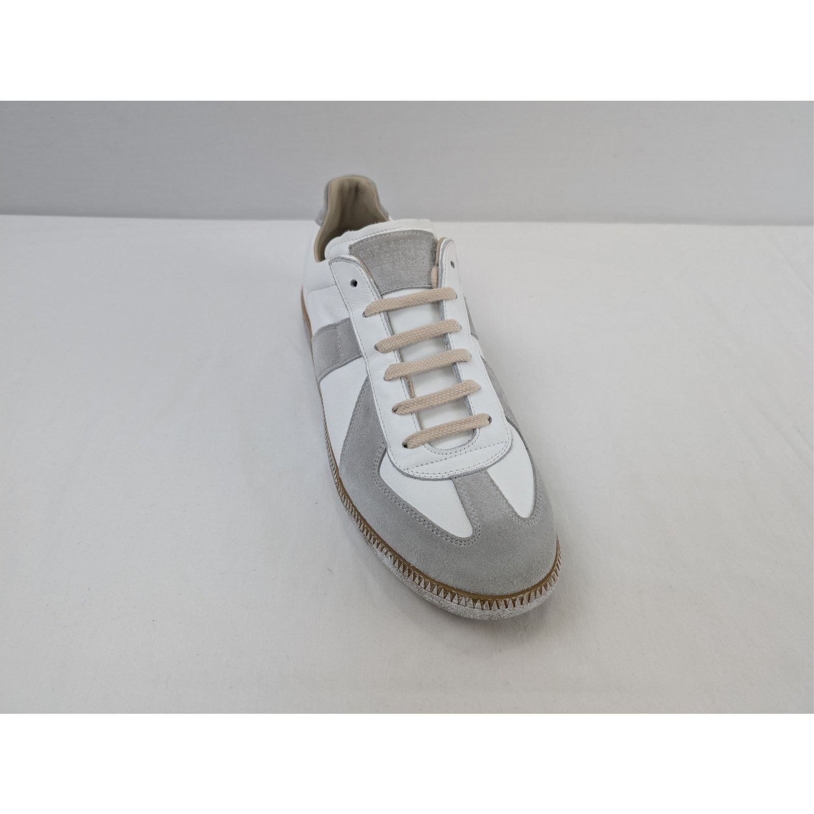 Maison Margiela o1rshd1 Replica sneakers in white and gray leather and suede Size US 13 / EU 46 - 3 Thumbnail