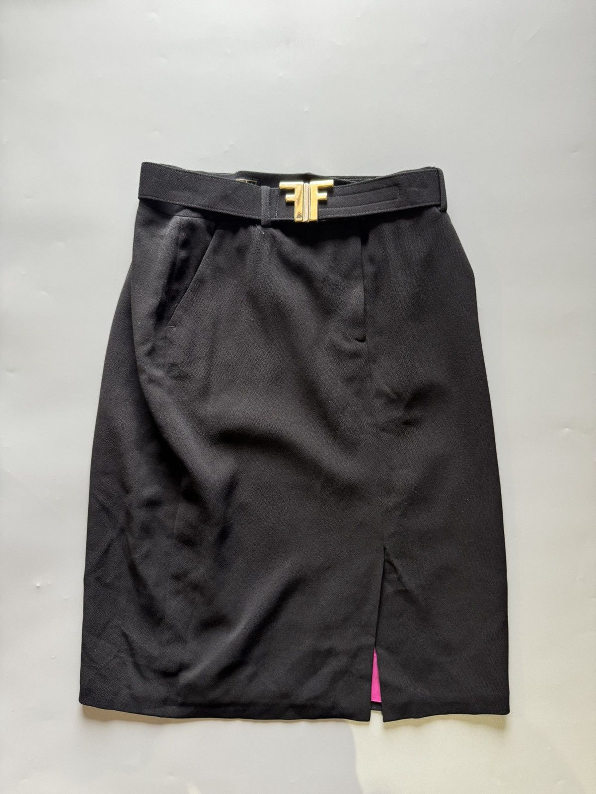 Fendi Fendi Midi Skirts with FF Belts Gold Buckle Size 28" / US 6 / IT 42 - 1 Thumbnail