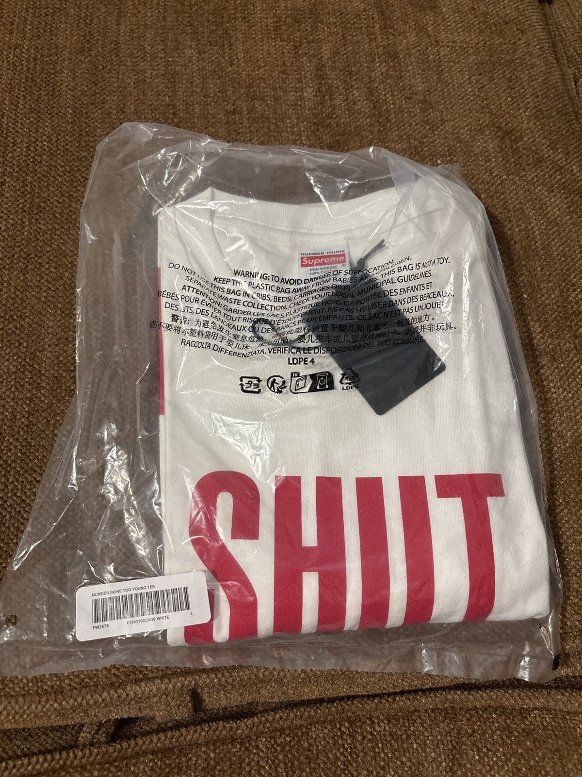 Supreme Supreme STFU Tee White Size US L / EU 52-54 / 3 - 2 Thumbnail